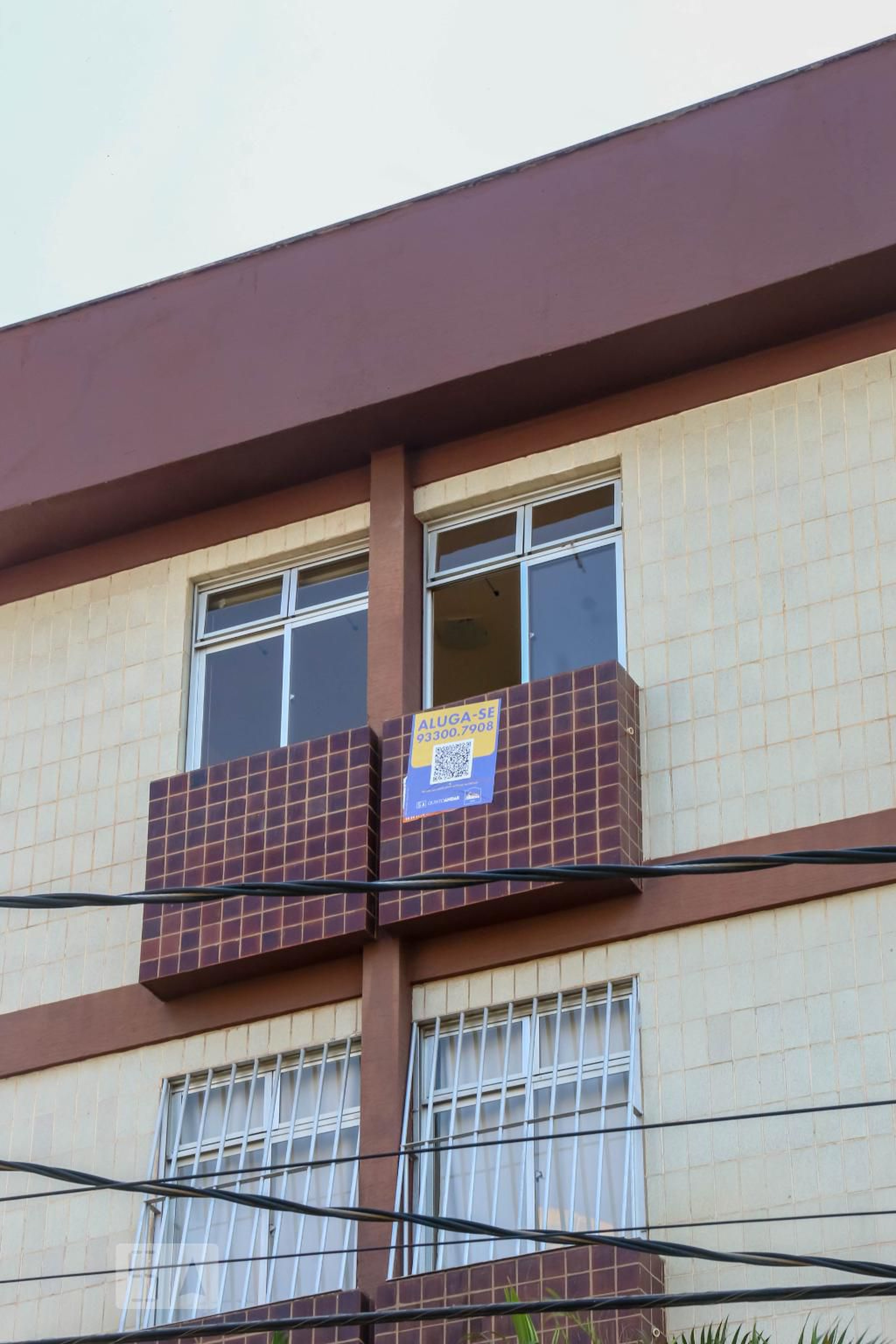 Fachada Condomínio em Rua Santos, 1650