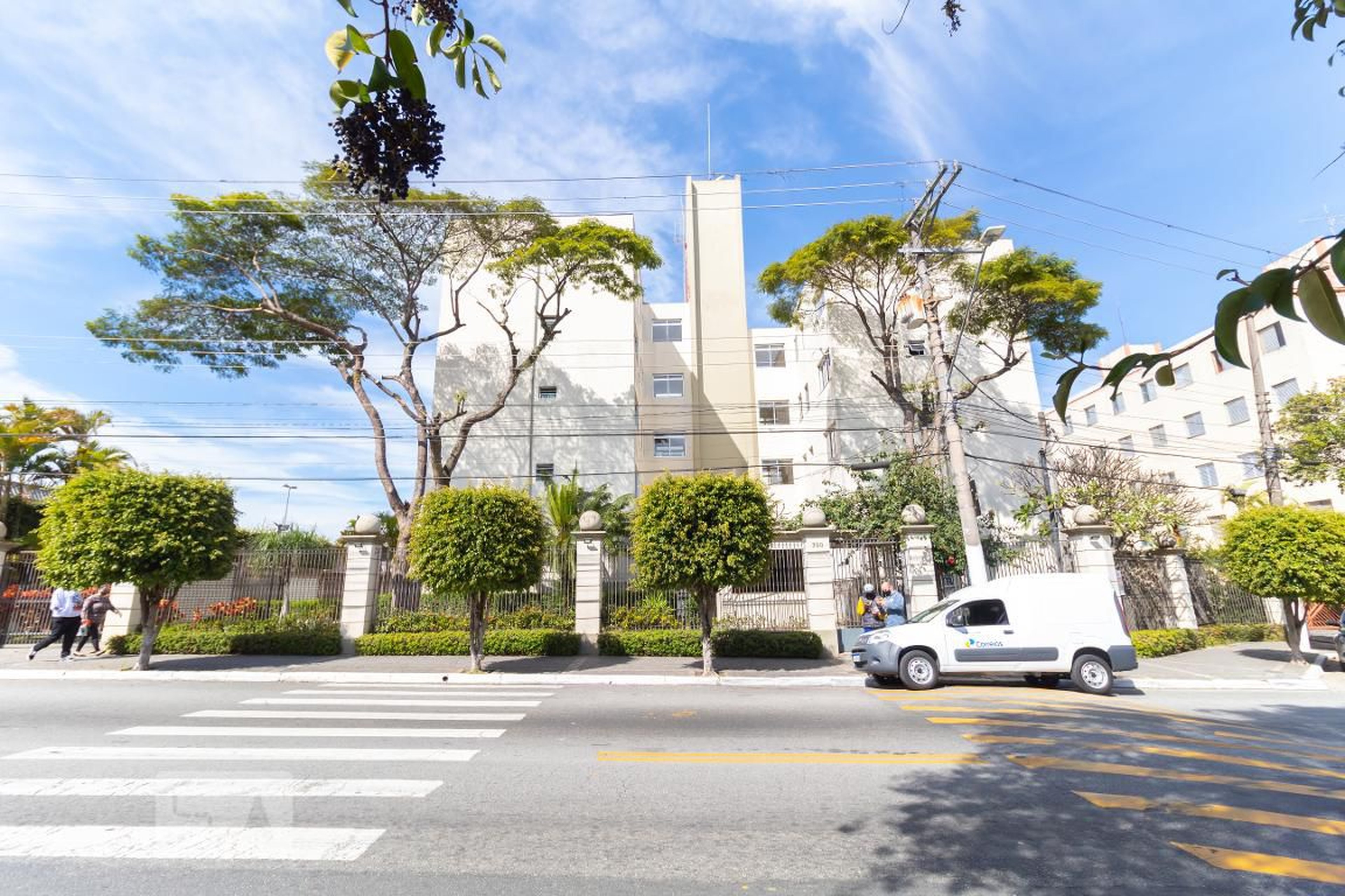 Fachada Condomínio em Avenida Waldemar Tietz, 790