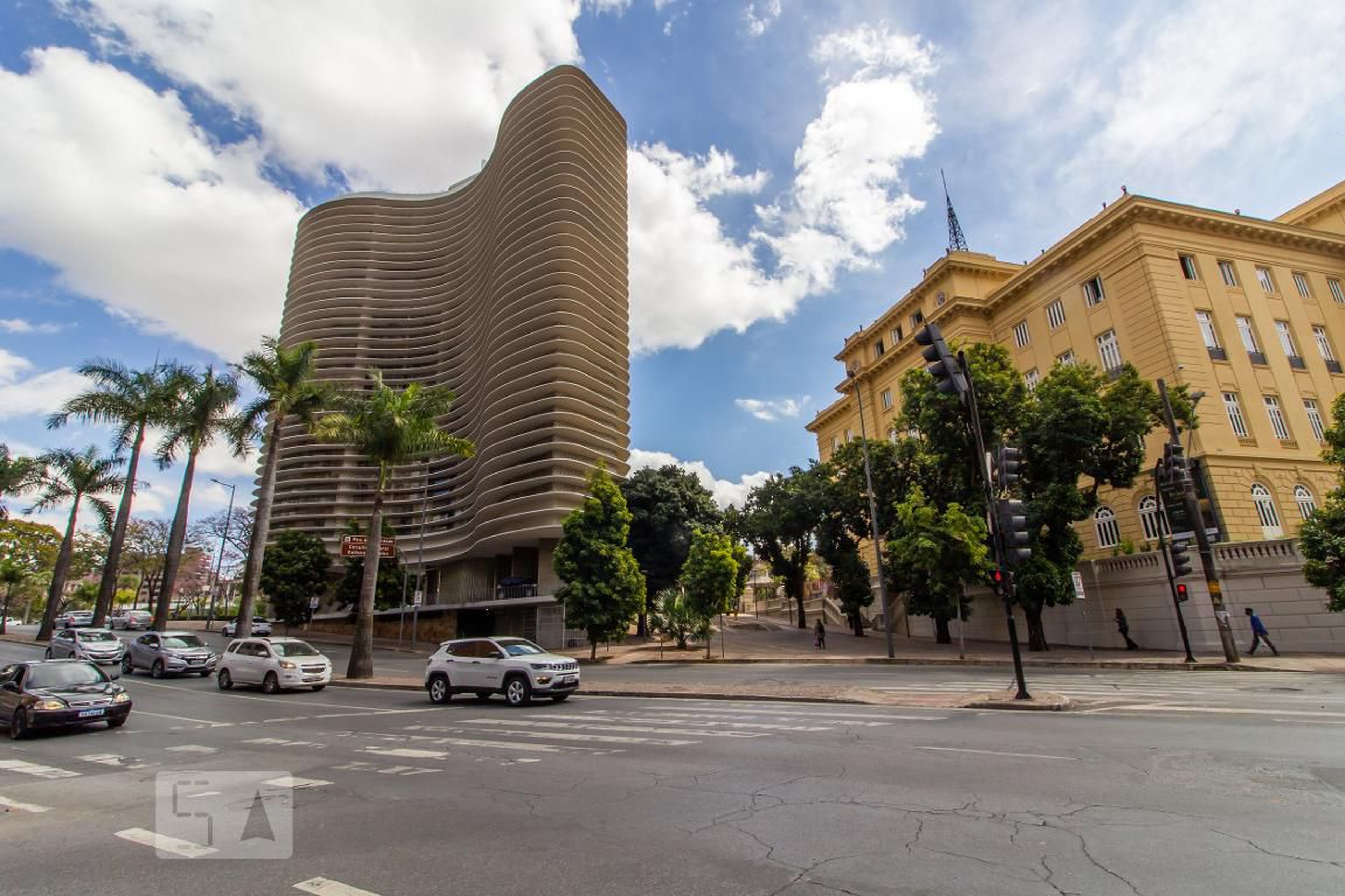 Fachada Condomínio Oscar Niemeyer