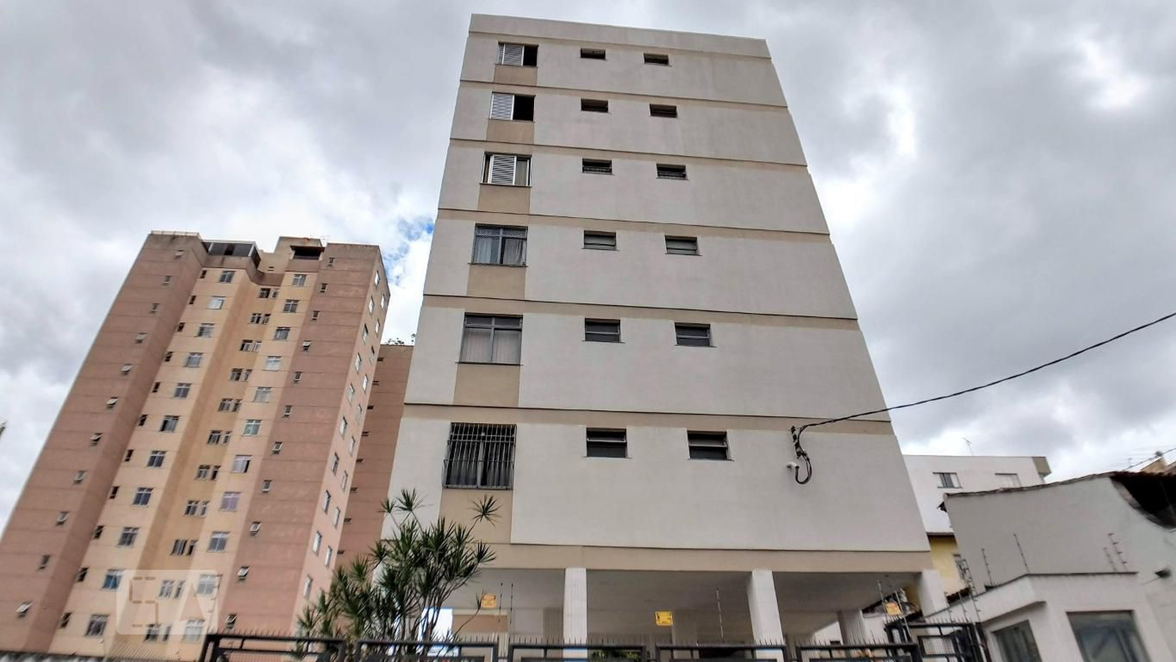 Fachada Condomínio em Rua Contria, 1278