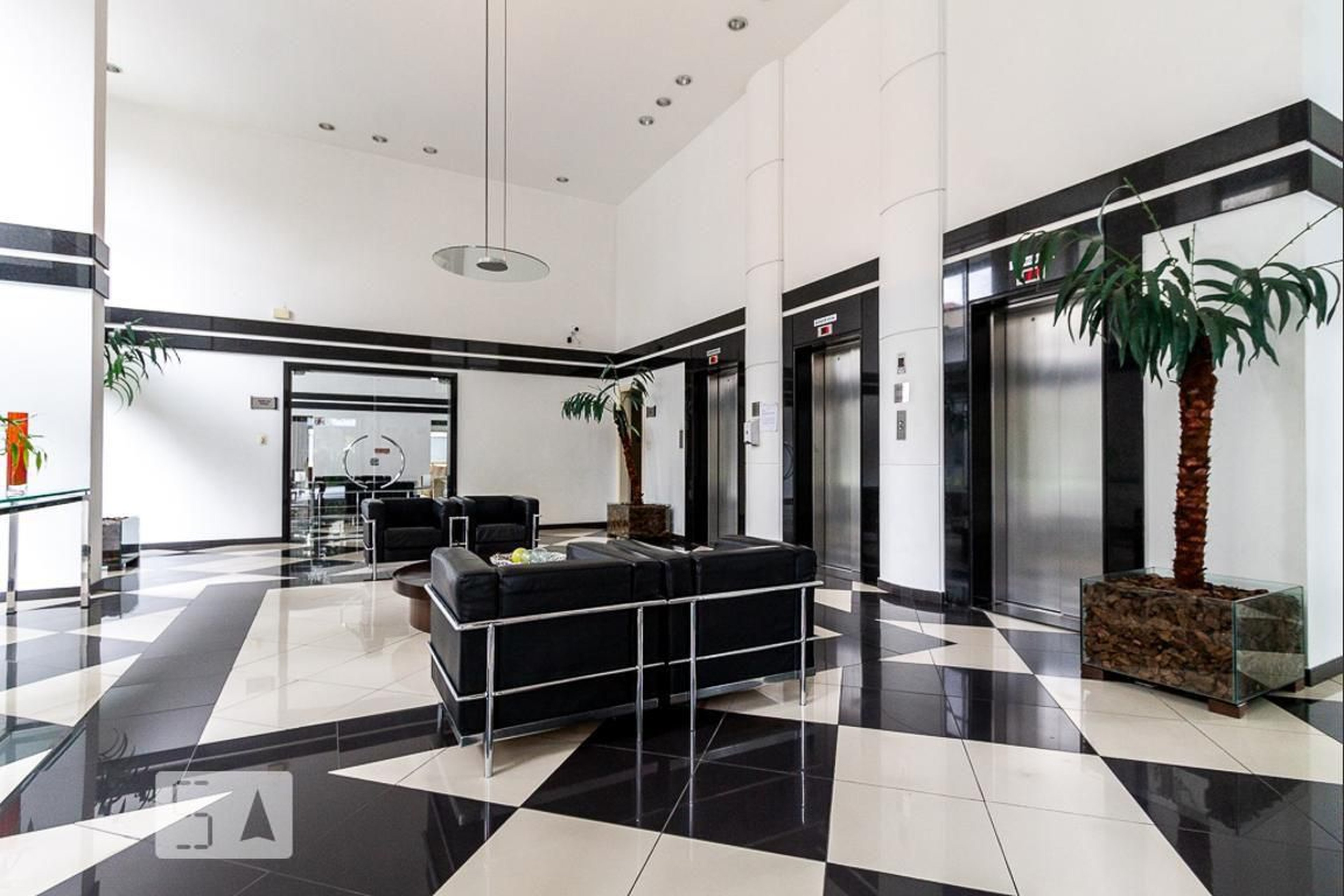 Hall - Duplex Top Tower Pinheiros