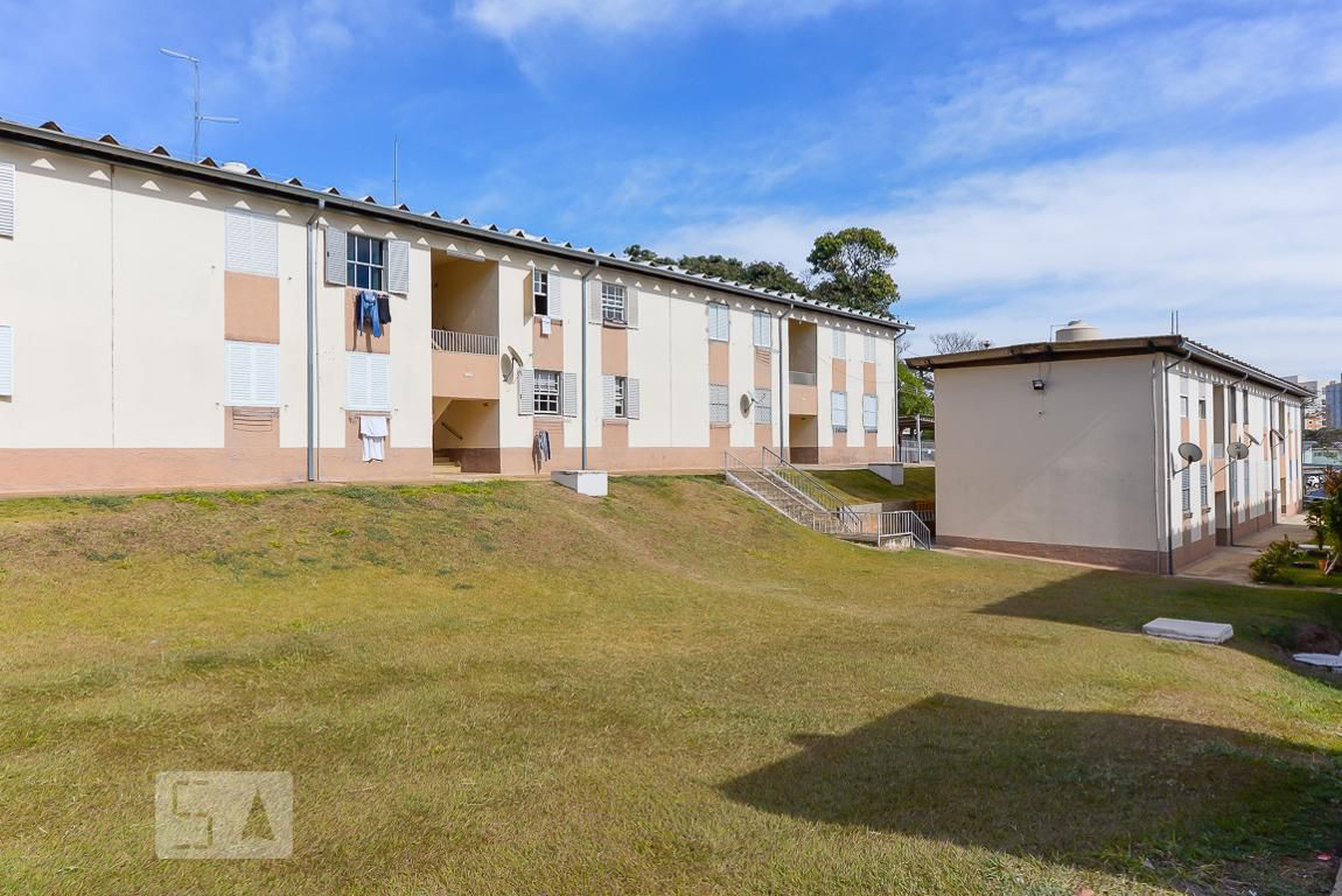 Area Comum - Saturno