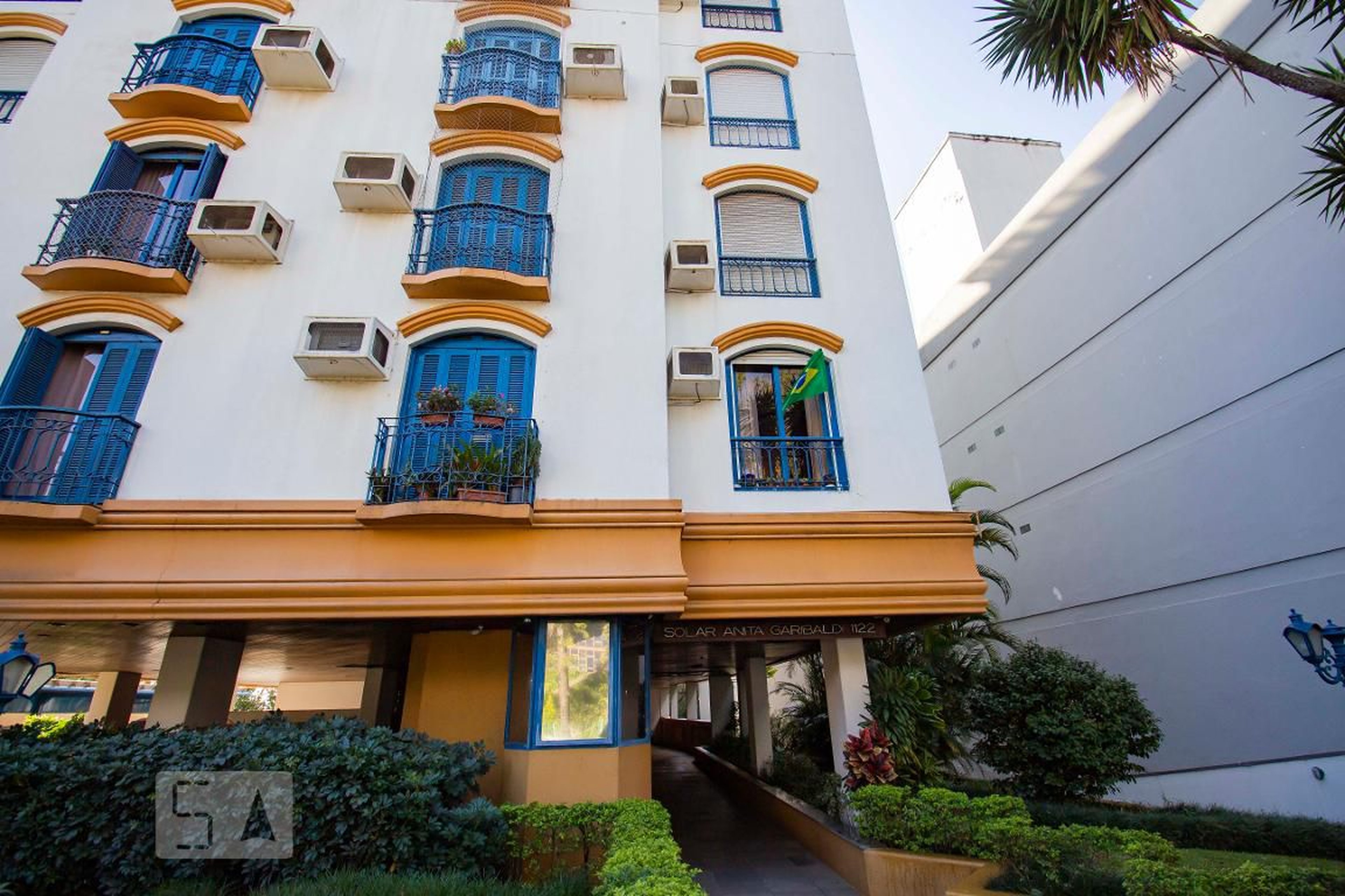 Fachada do Condomínio Condomínio Solar Anita Garibaldi