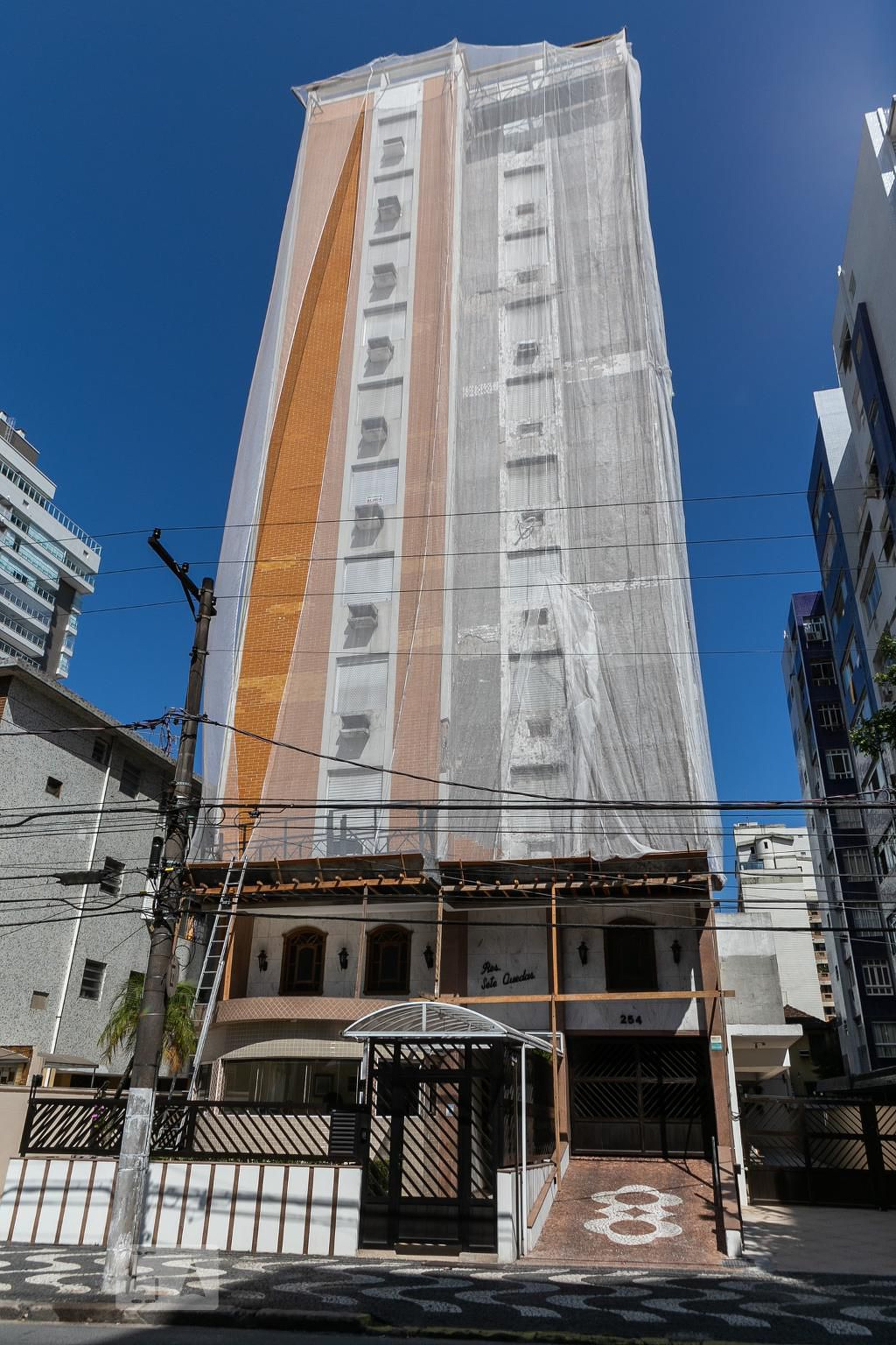 Fachada Condomínio Sete Quedas