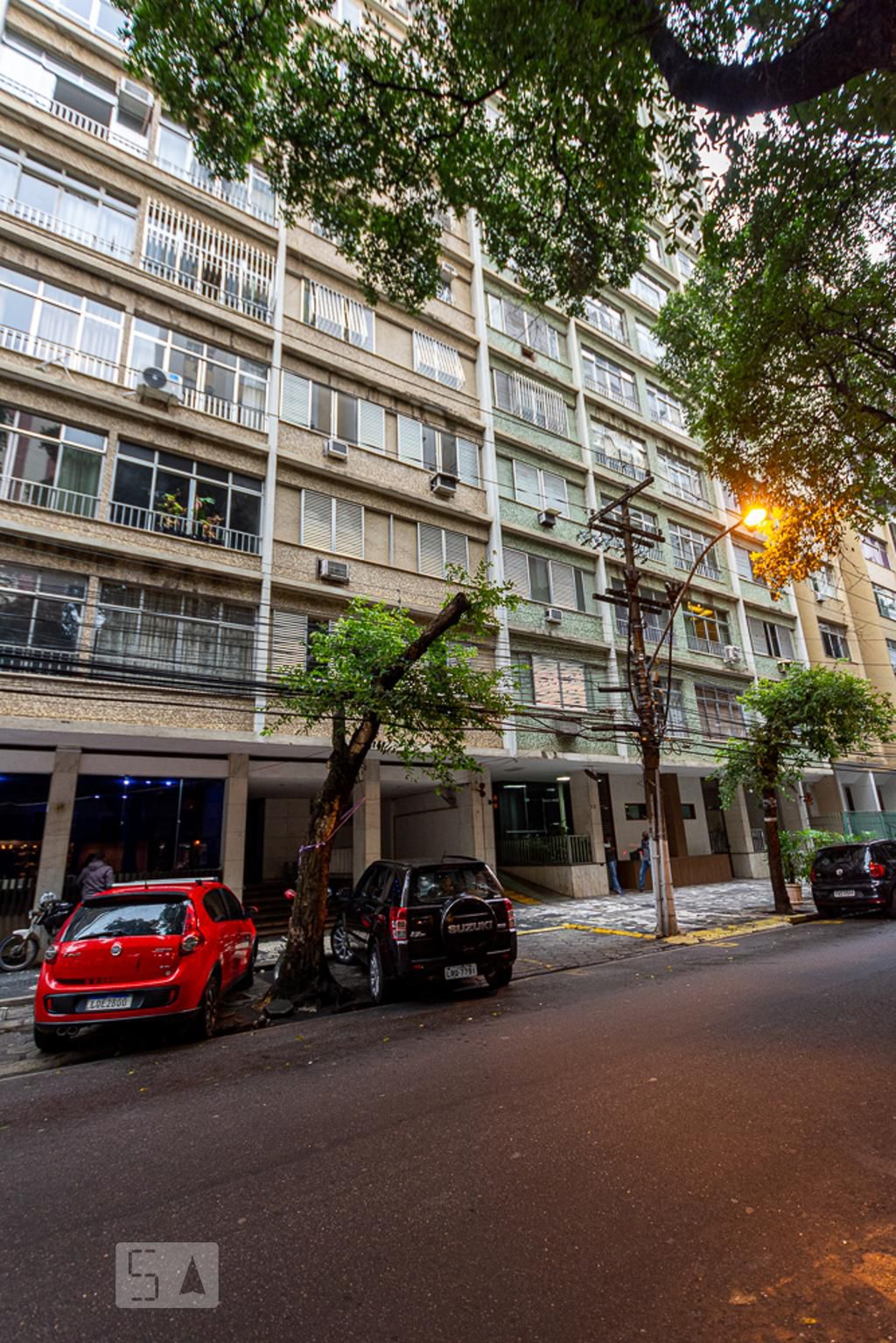 Fachada do Condomínio Condomínio Verona