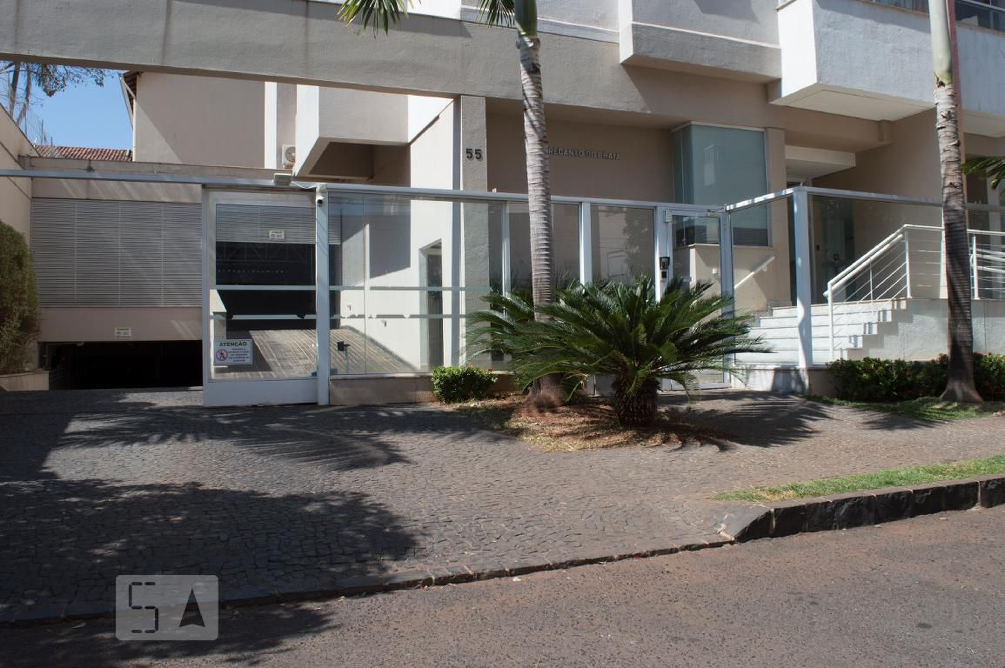 Fachada Condomínio Recantando do Praia