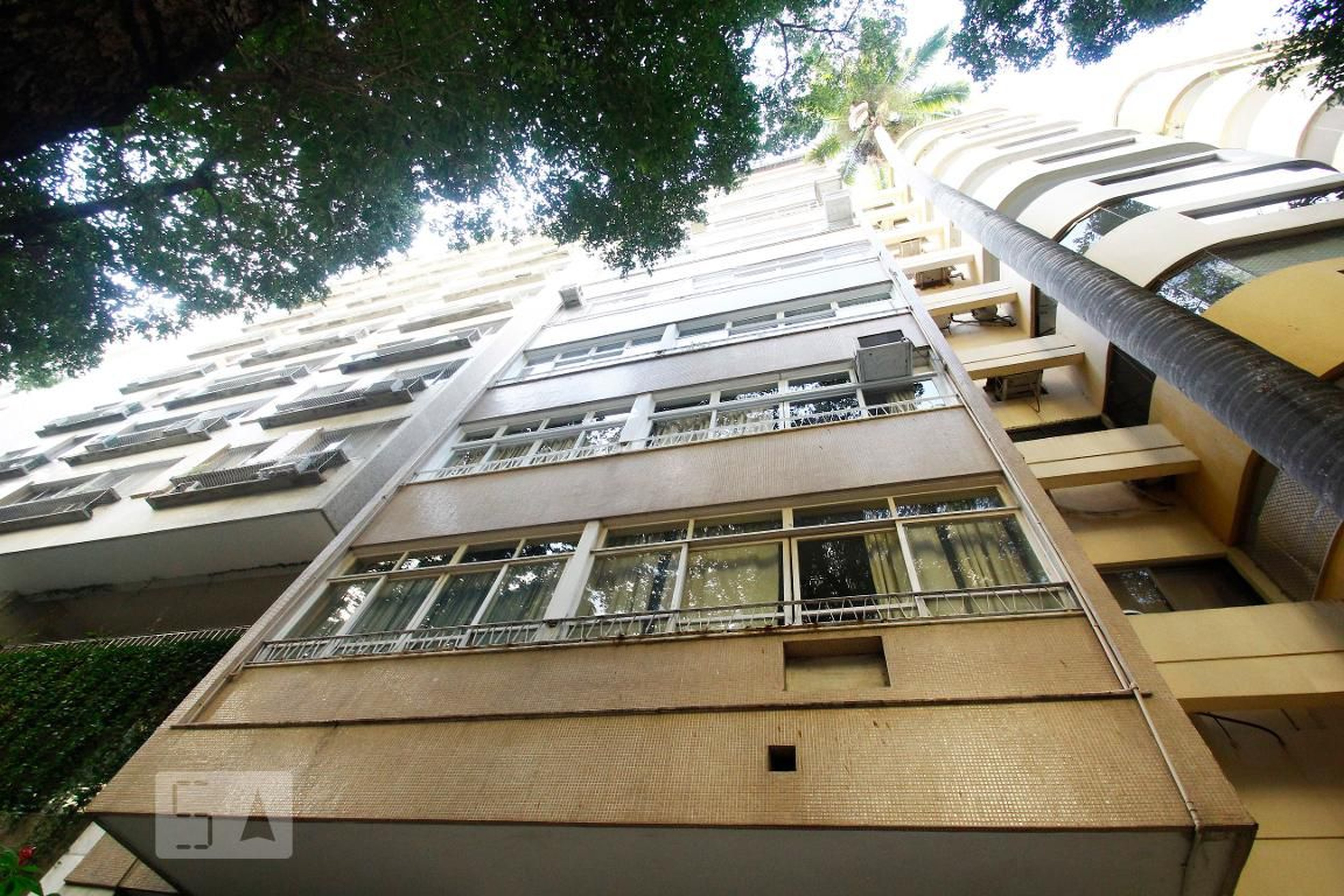 Fachada do Prédio Edifício Negresco