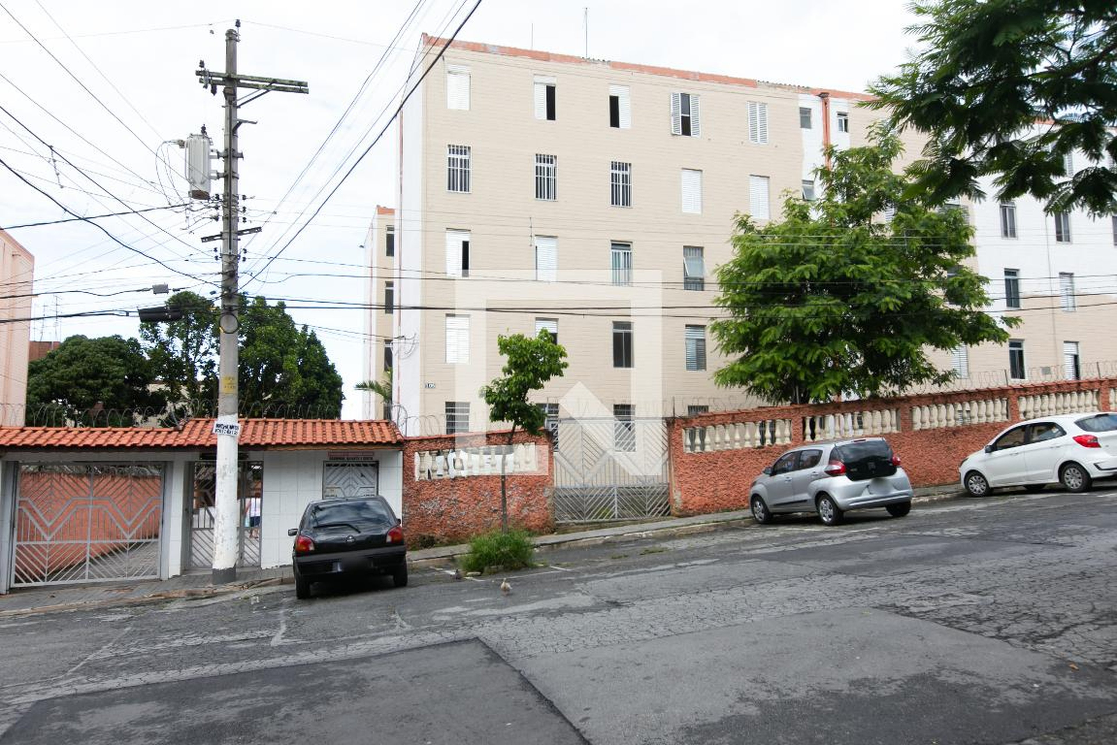 Fachada do Condomínio Condomínio Begônias 2