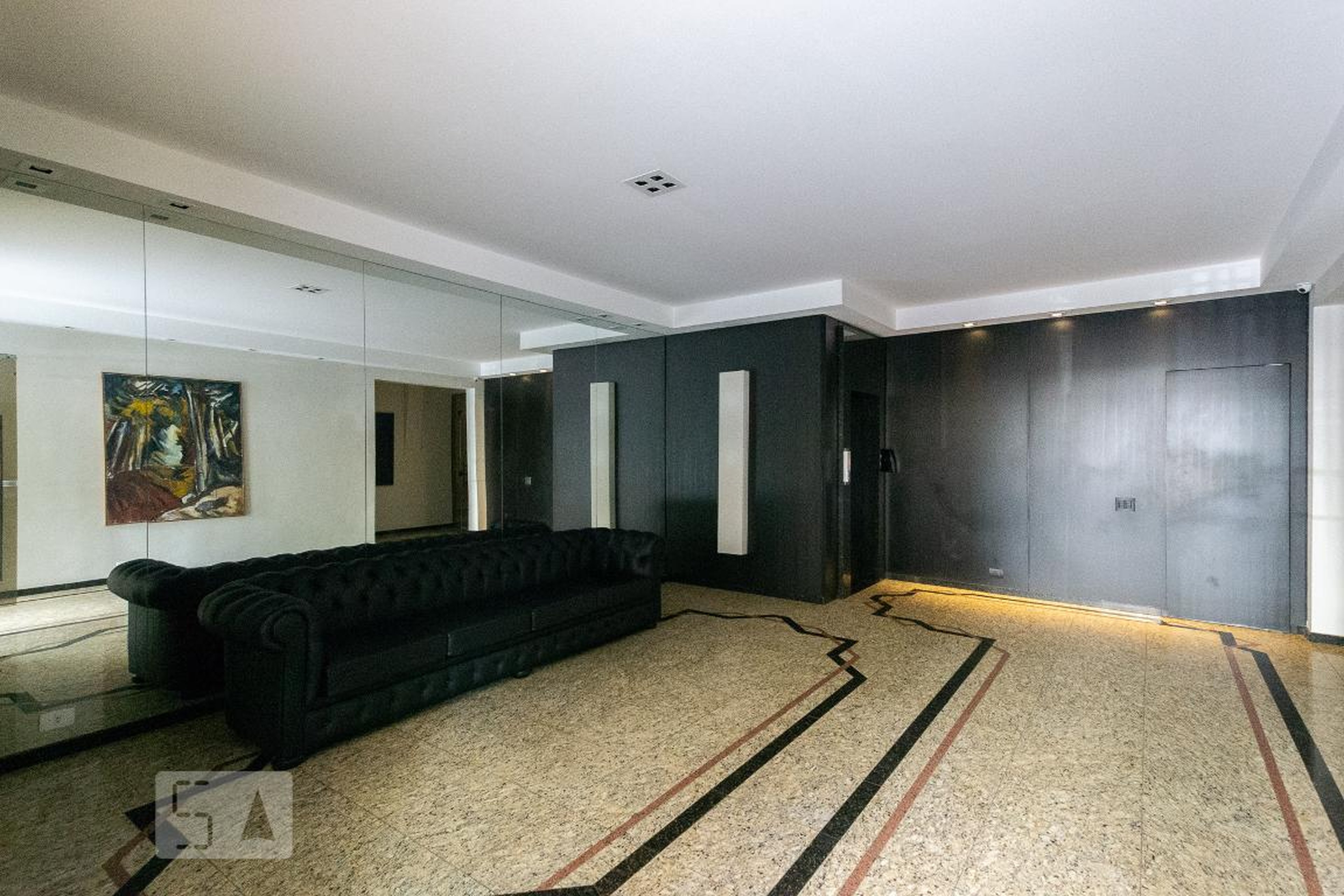 Hall - Maximiun Palace