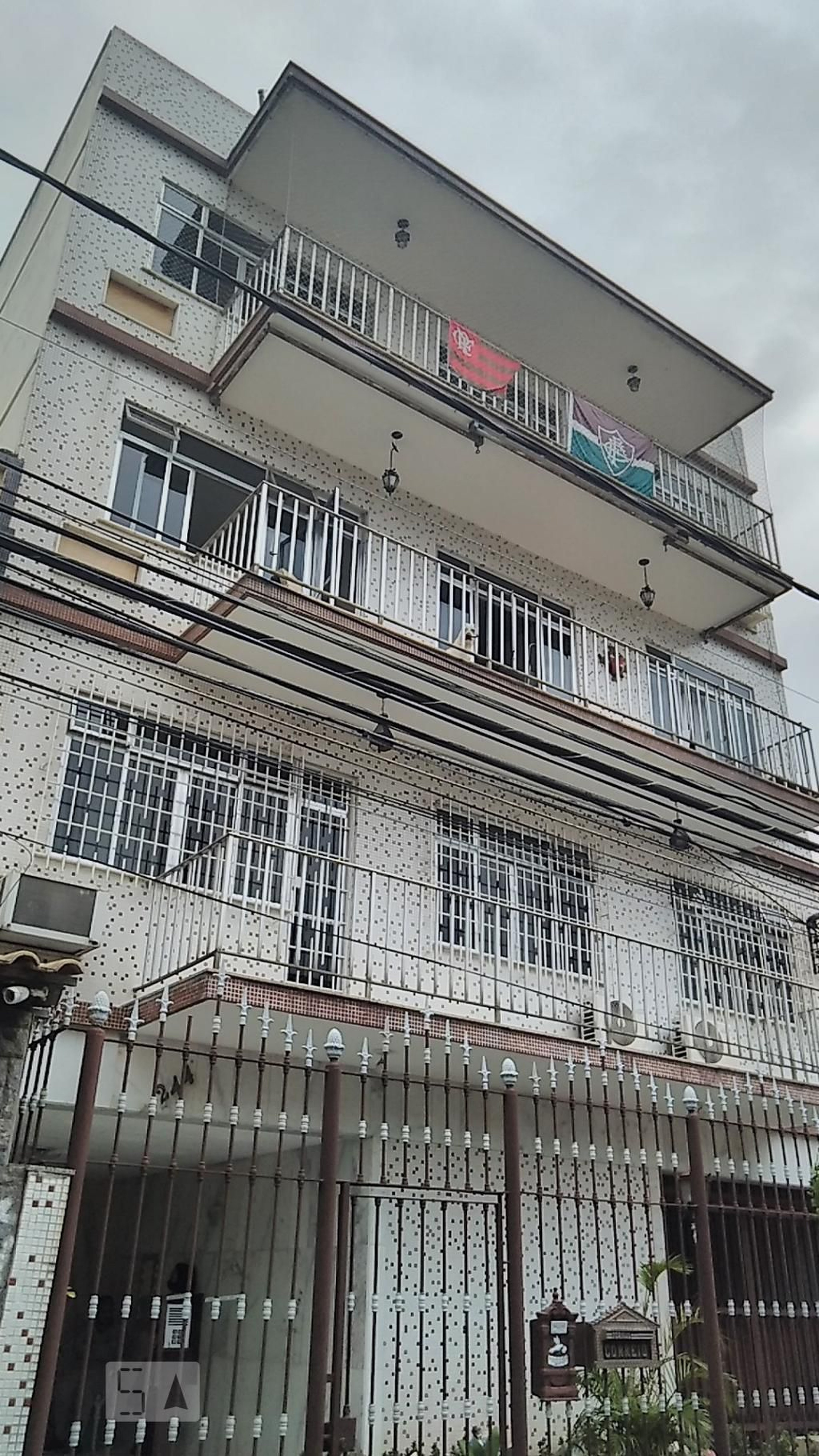 Fachada Condomínio Feliciano Pena