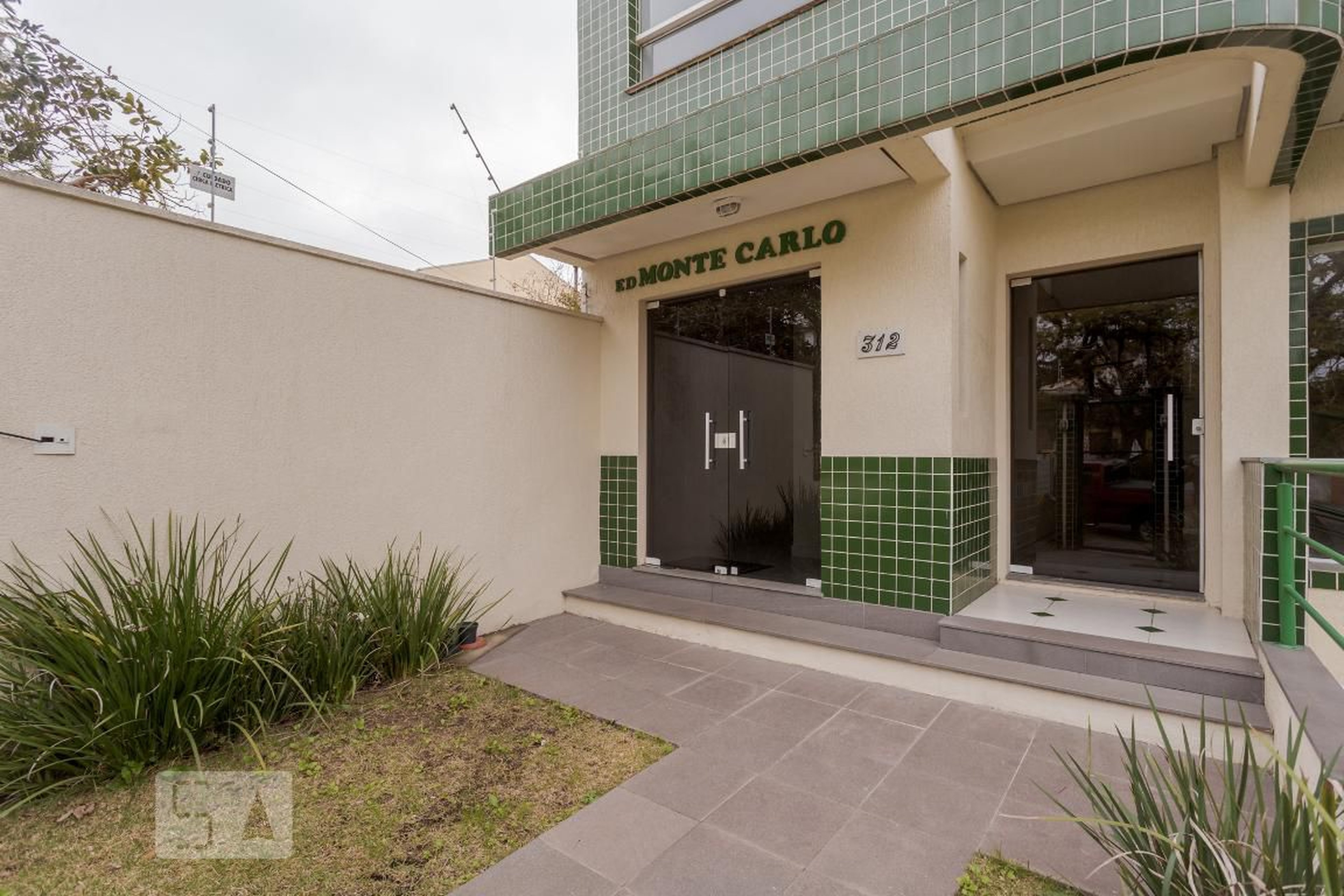 Entrada - Edifício Monte Carlo
