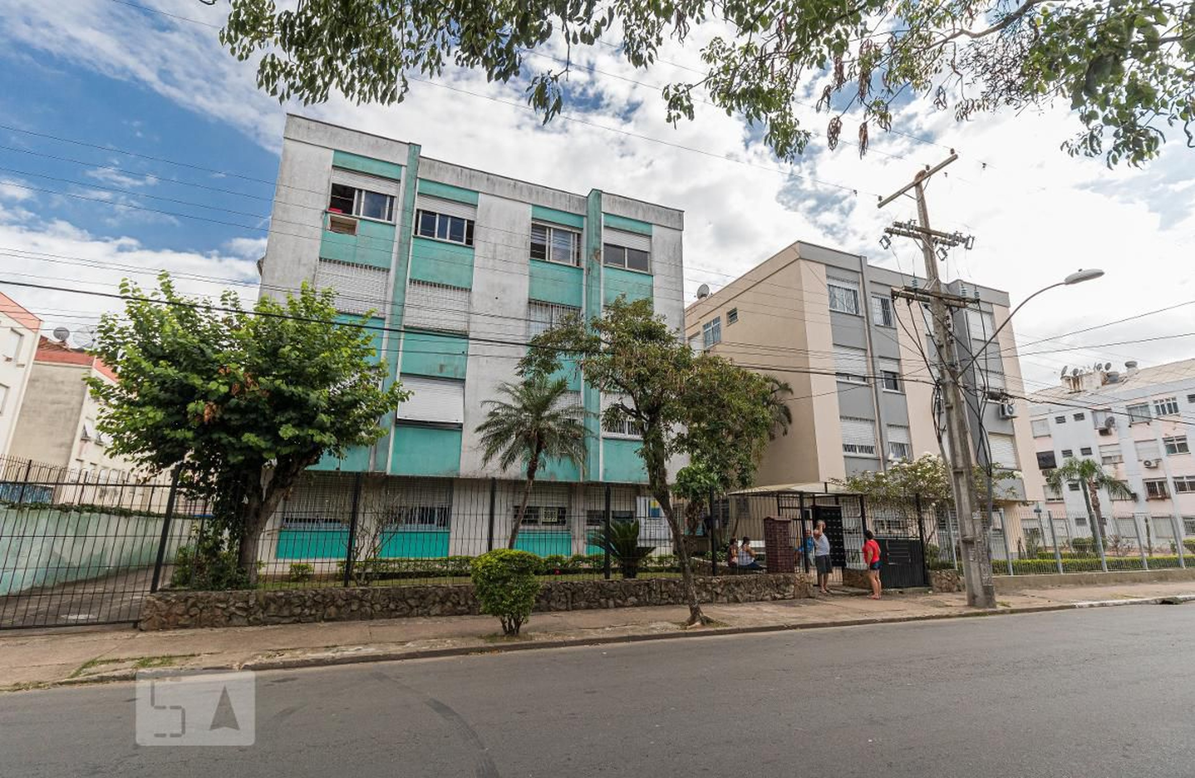 Fachada do Prédio Condomínio em Rua Carlos Estevão, 405