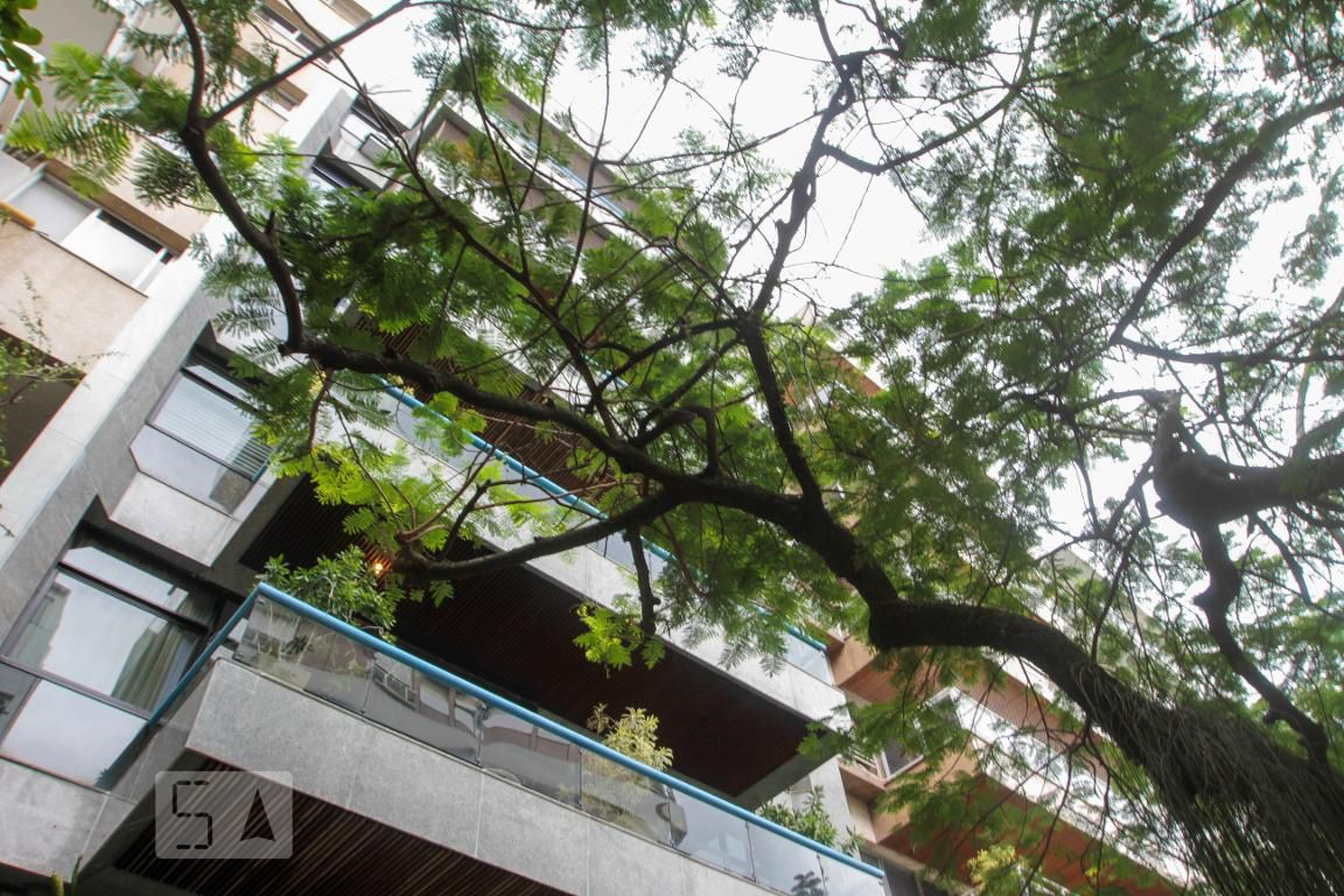 Fachada do Prédio Condomínio Lilian