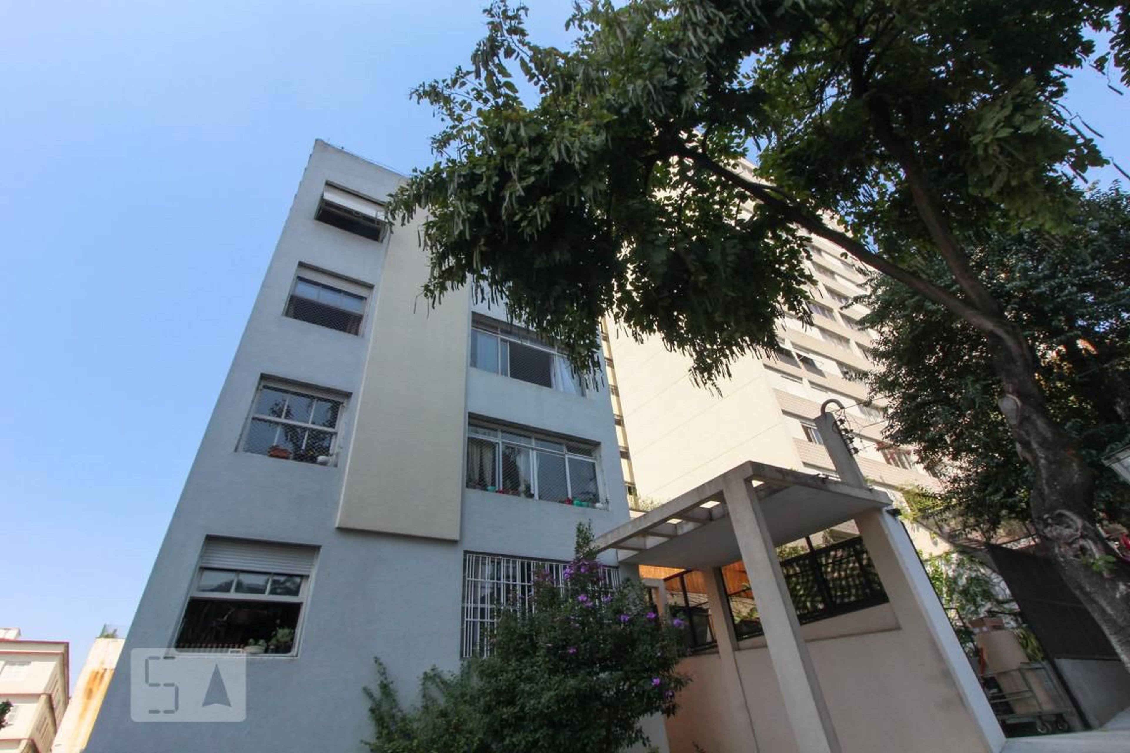 Fachada Condomínio Aimberê