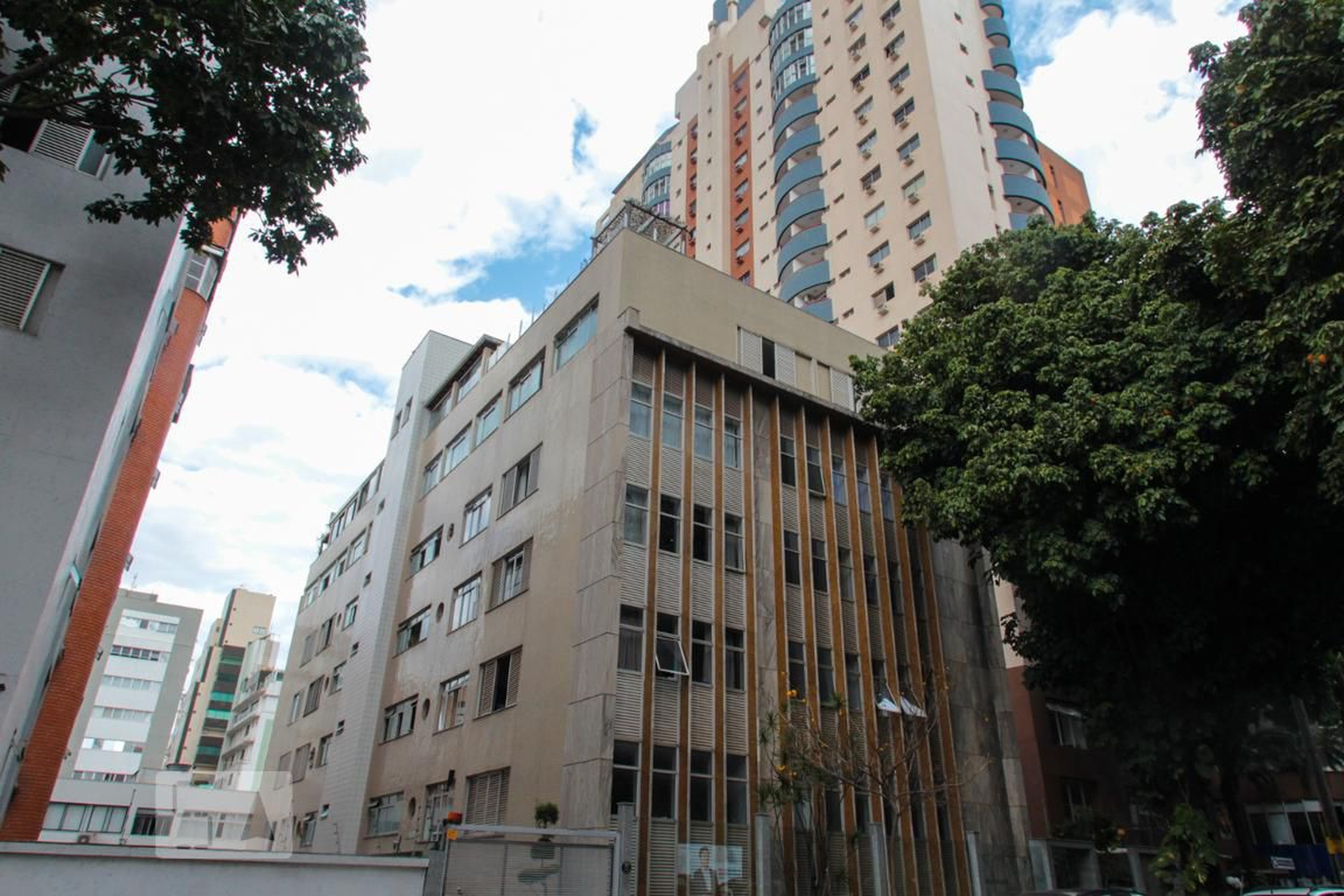 Fachada Edifício Almeida Campos