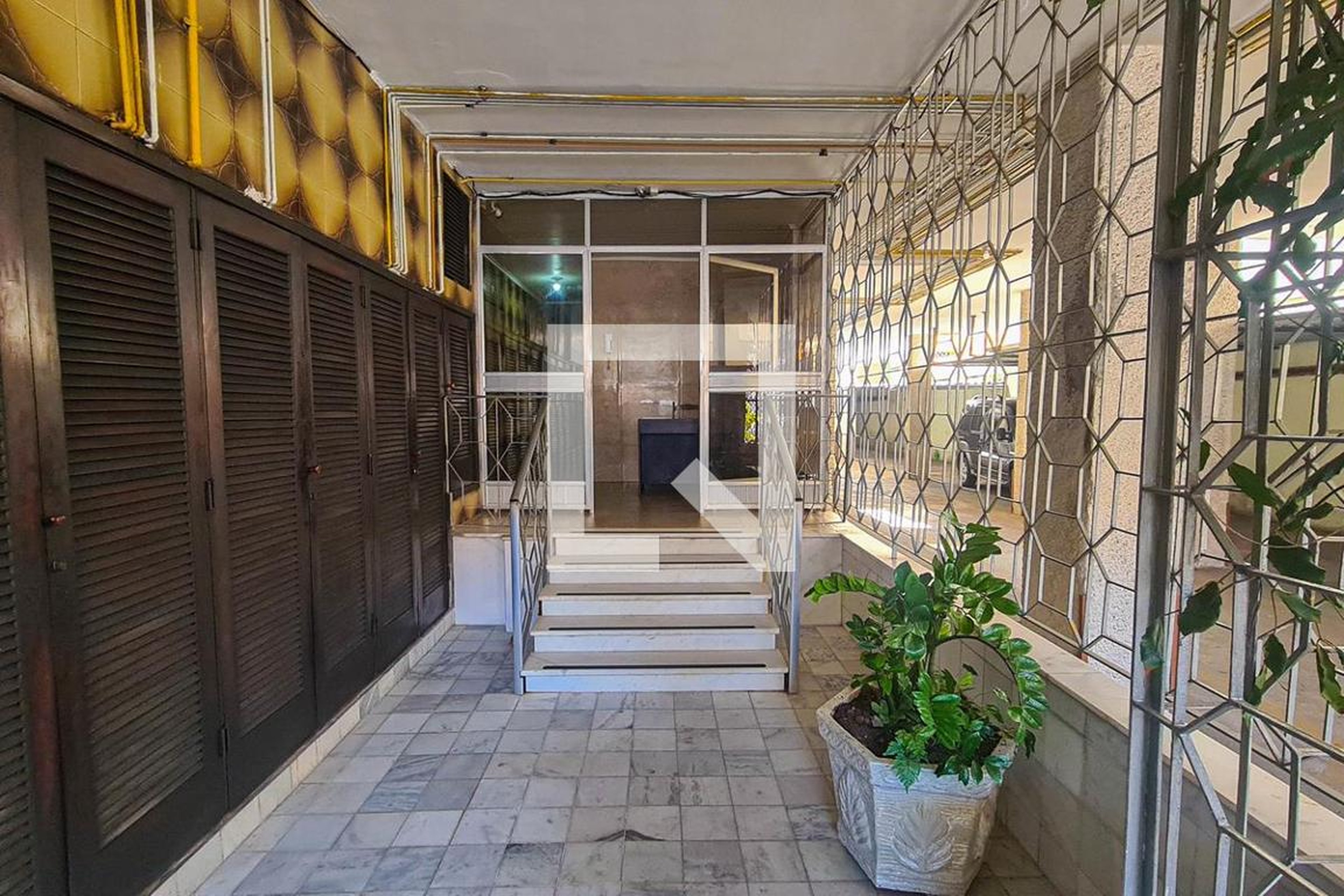 Hall de Entrada - São Jorge