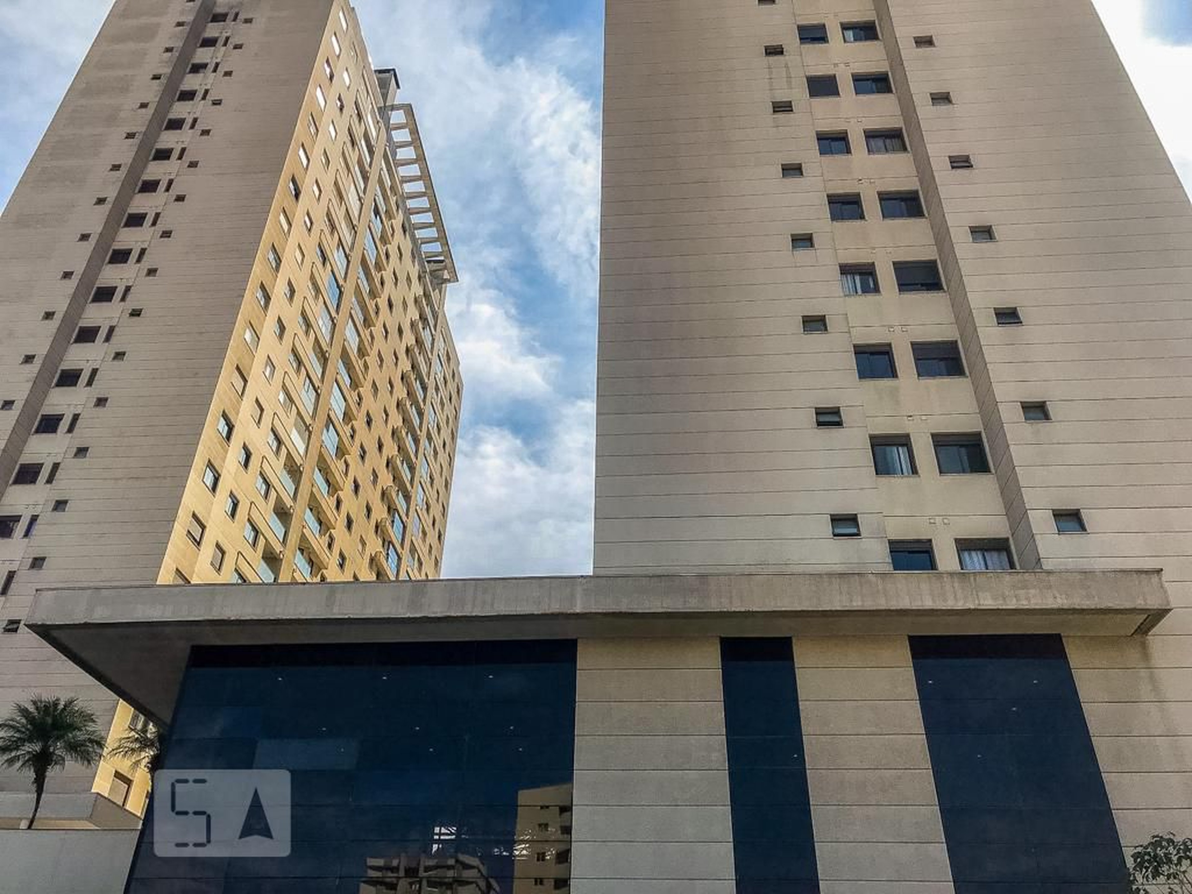 Fachada Condomínio Life Residence Club