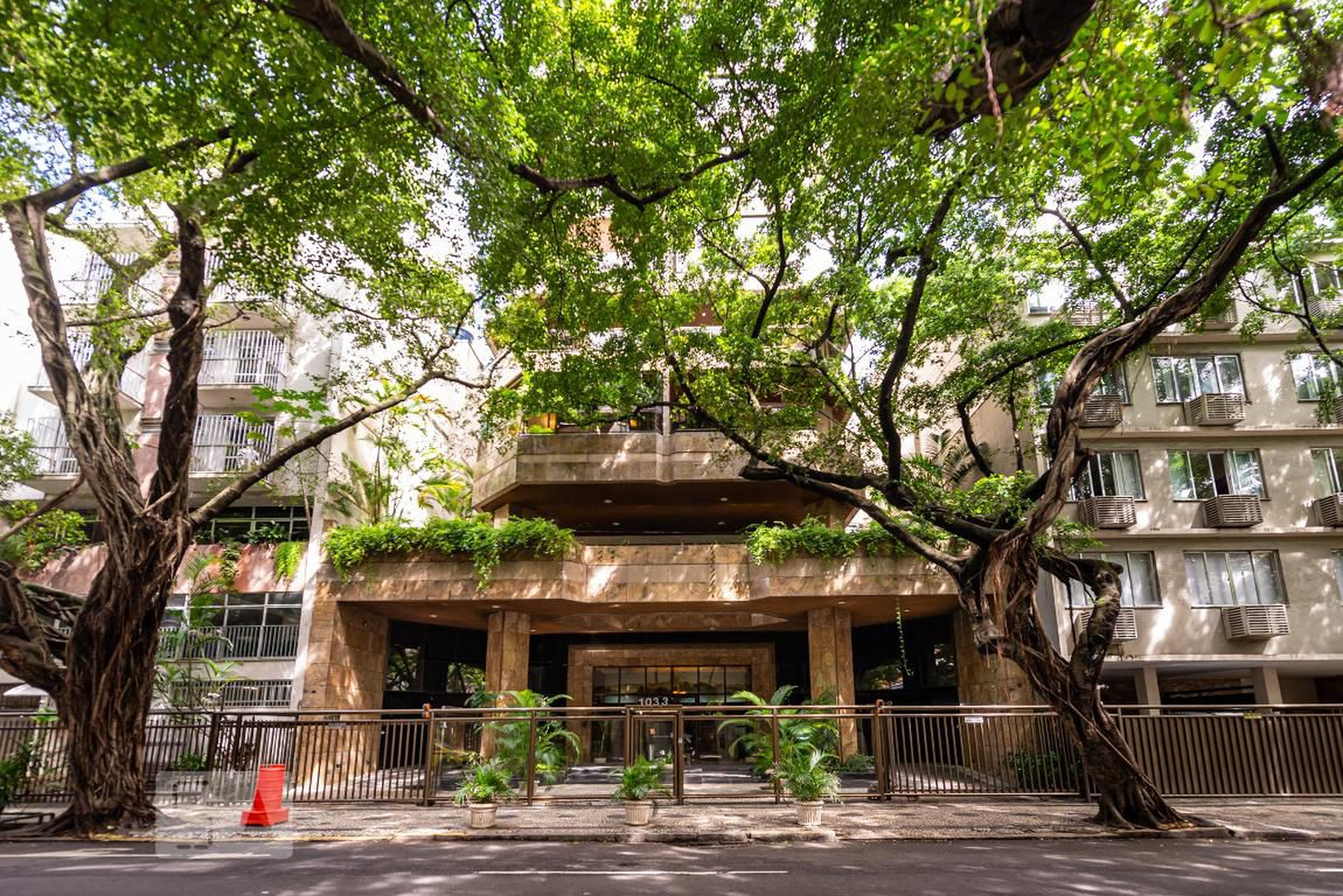 Fachada Condomínio Ocean Flat Building