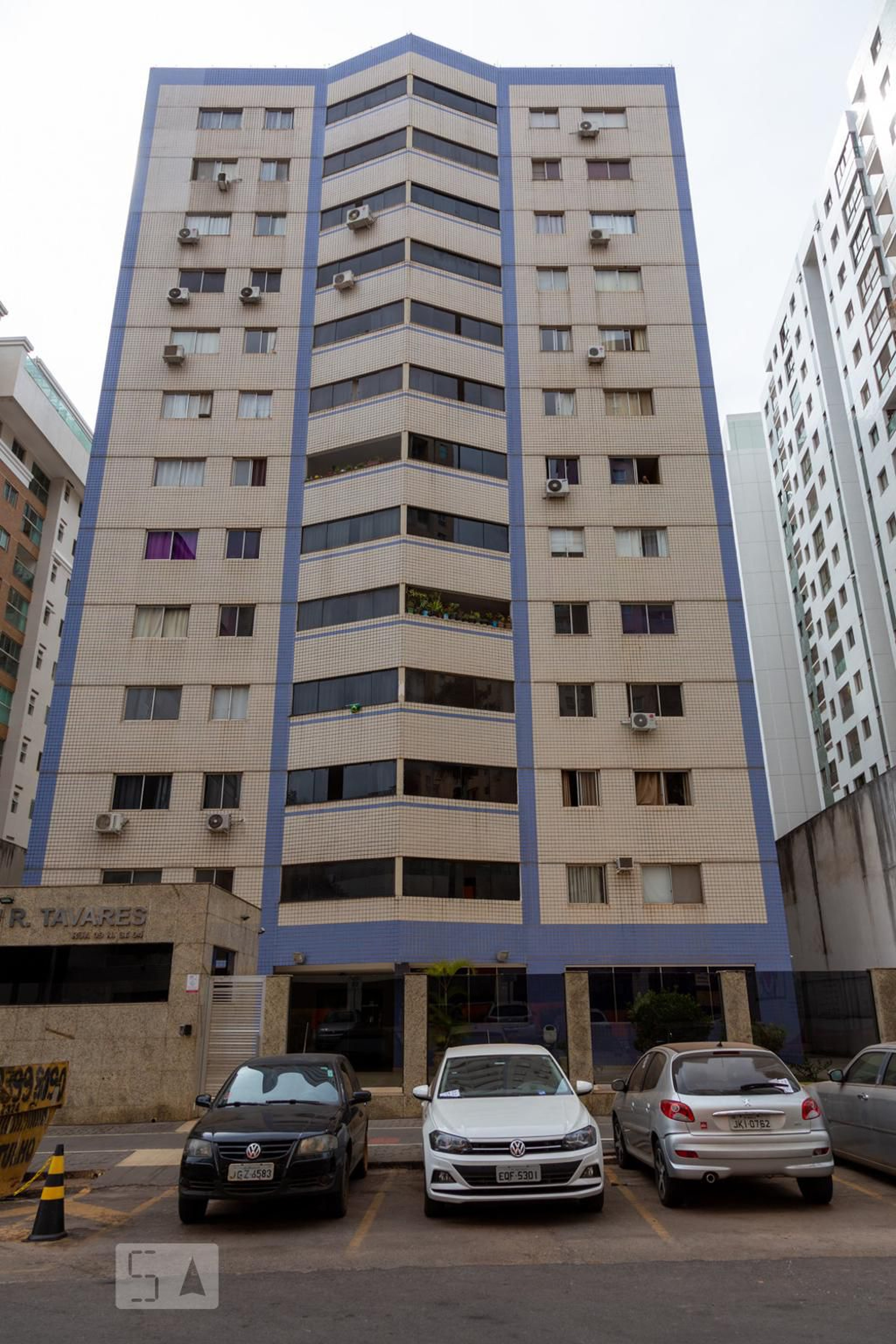 Fachada Condomínio Dirceu da Rocha Tavares