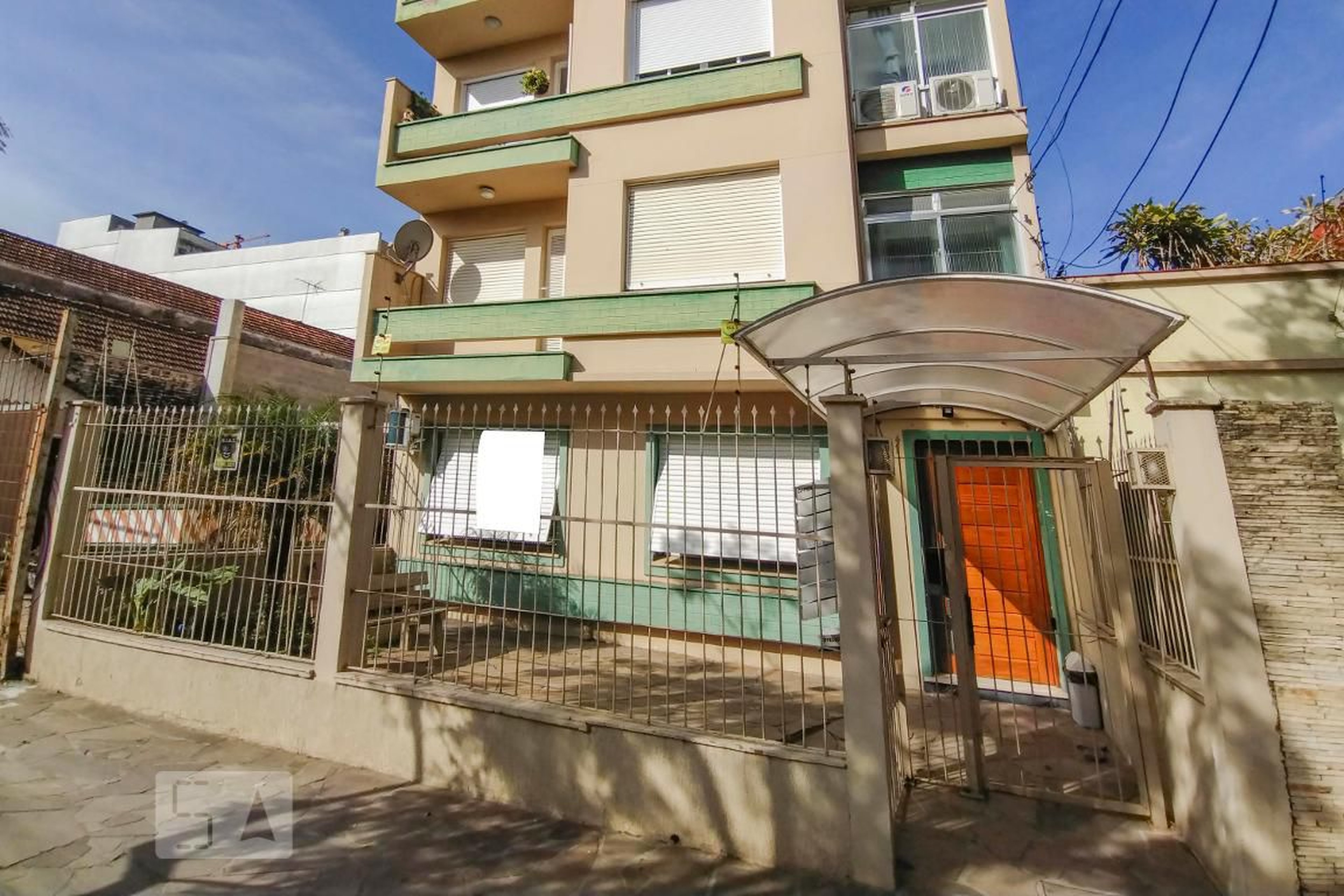 Fachada do Condomínio Condomínio Vicente da Fontoura