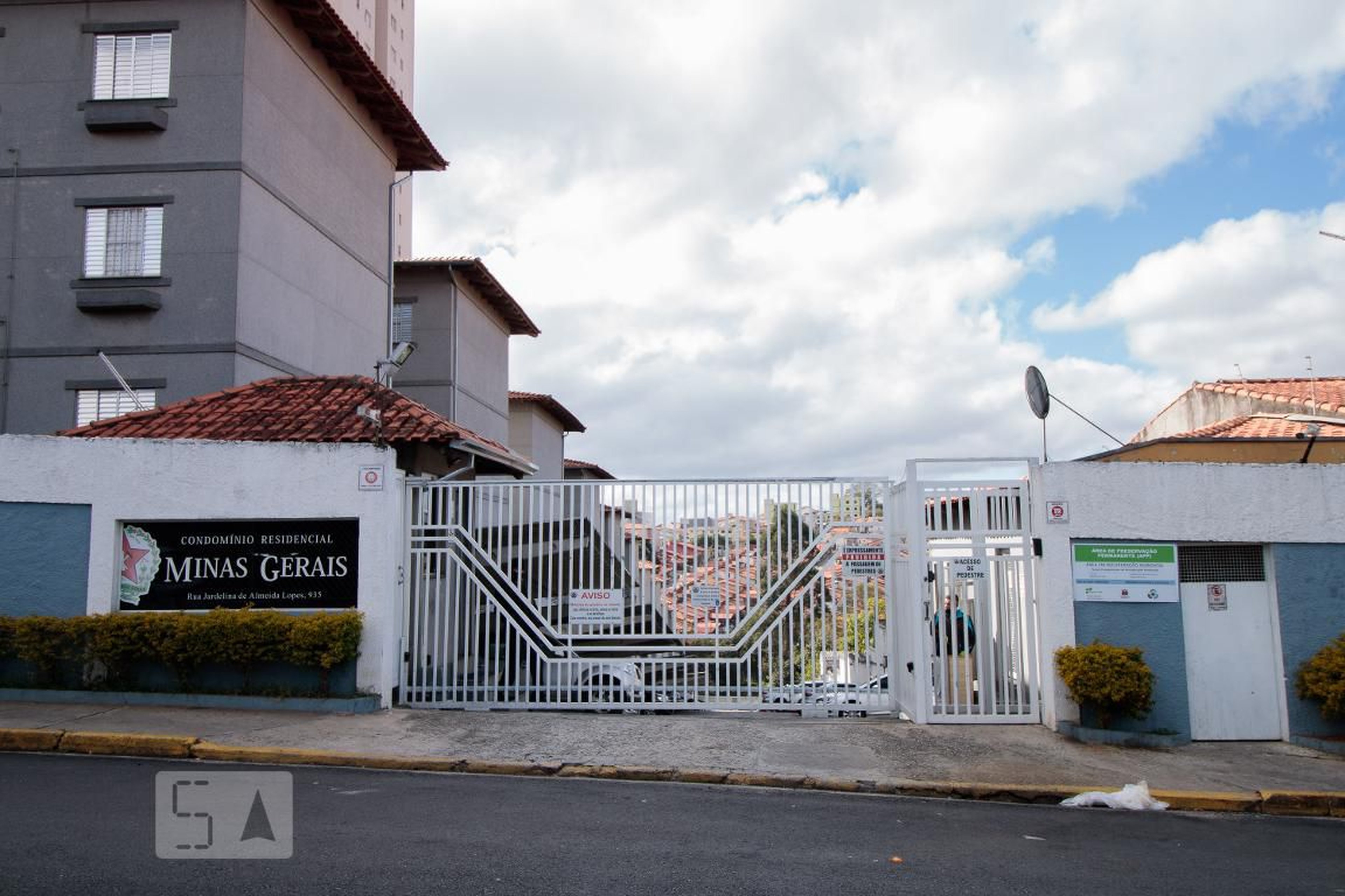 Fachada do Condomínio Condomínio Minas Gerais
