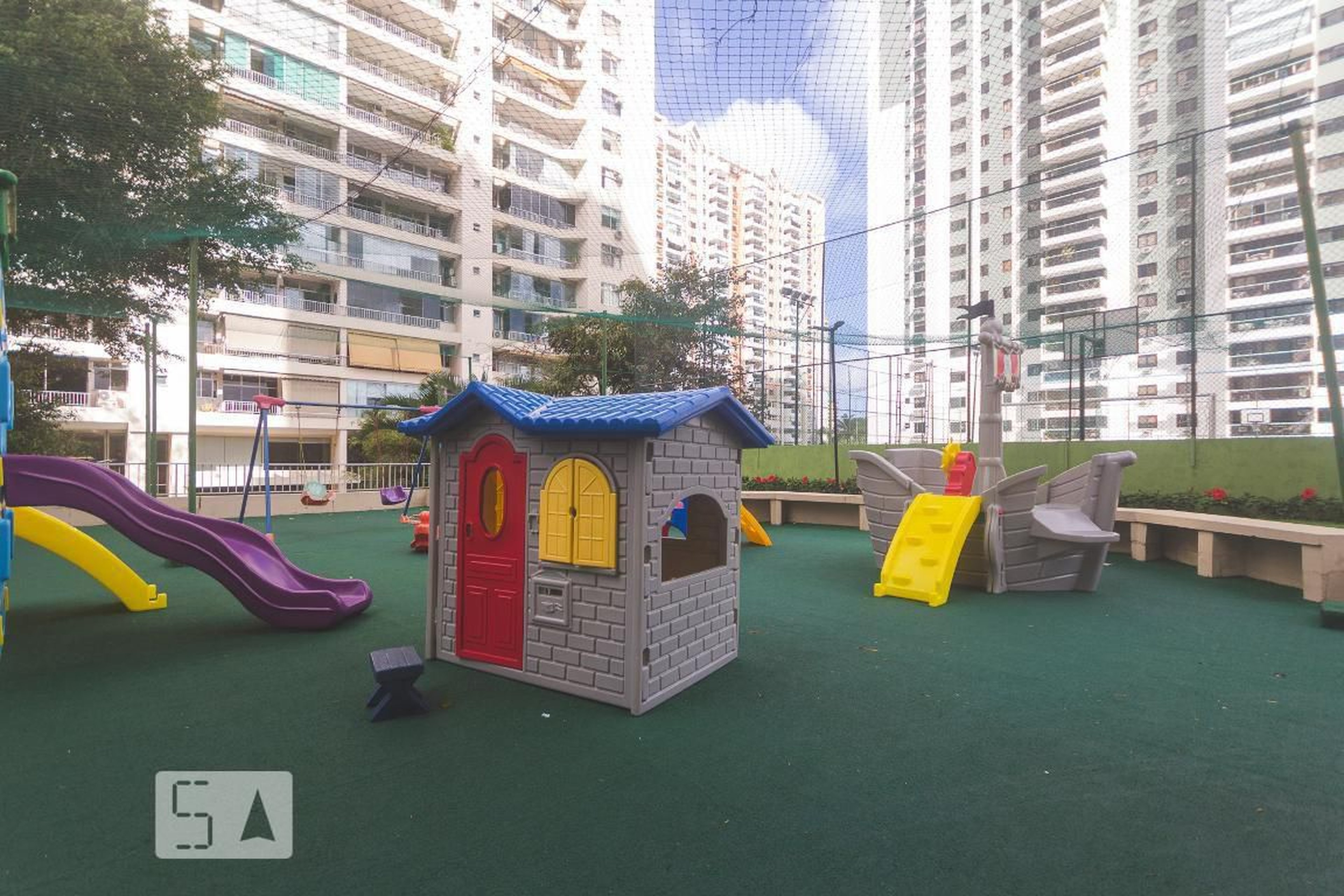 Playground - Parque das Rosas