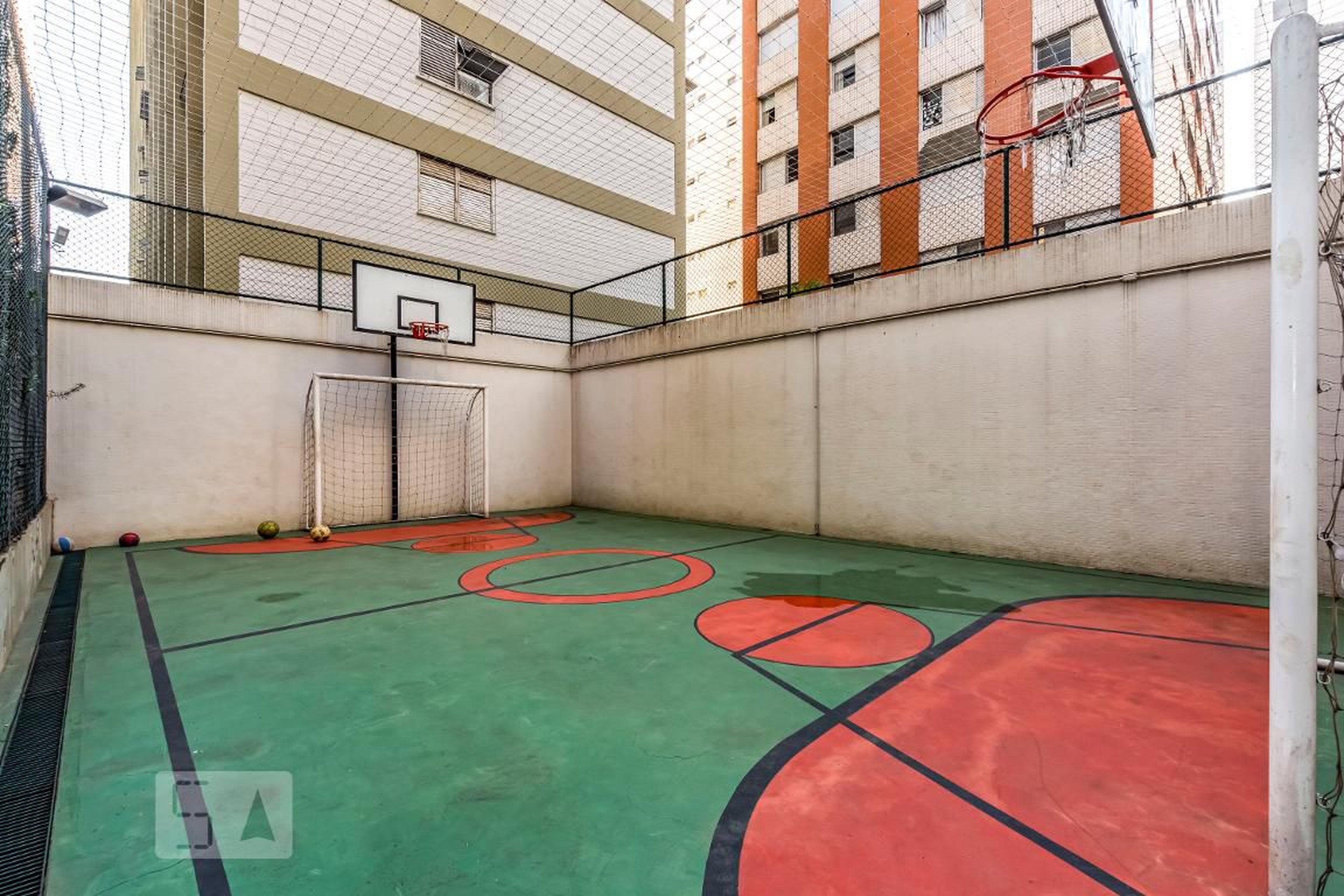 Quadra Esportiva - Edifício Roberto Capellano