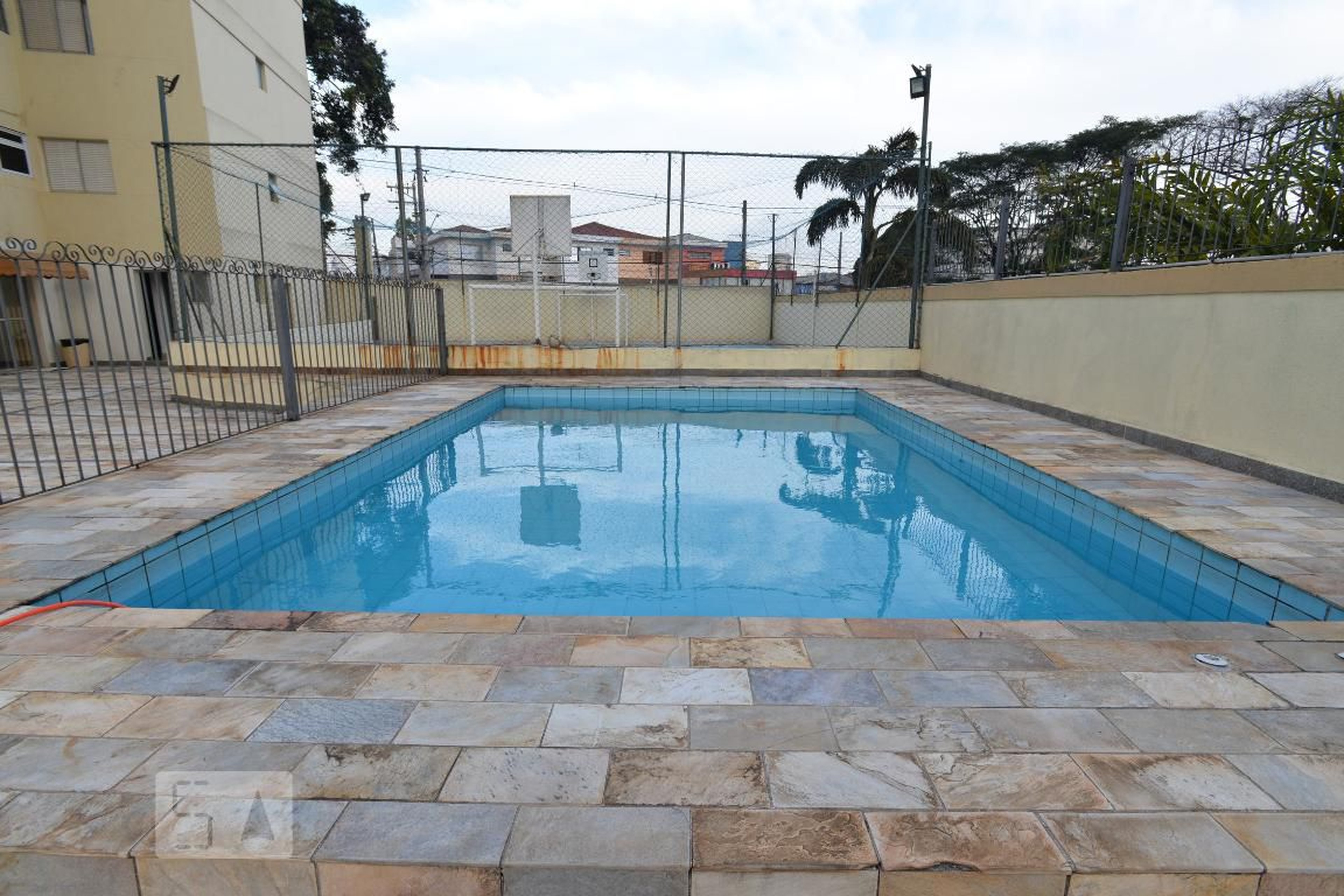 Piscina - Edifício Morada da Serra