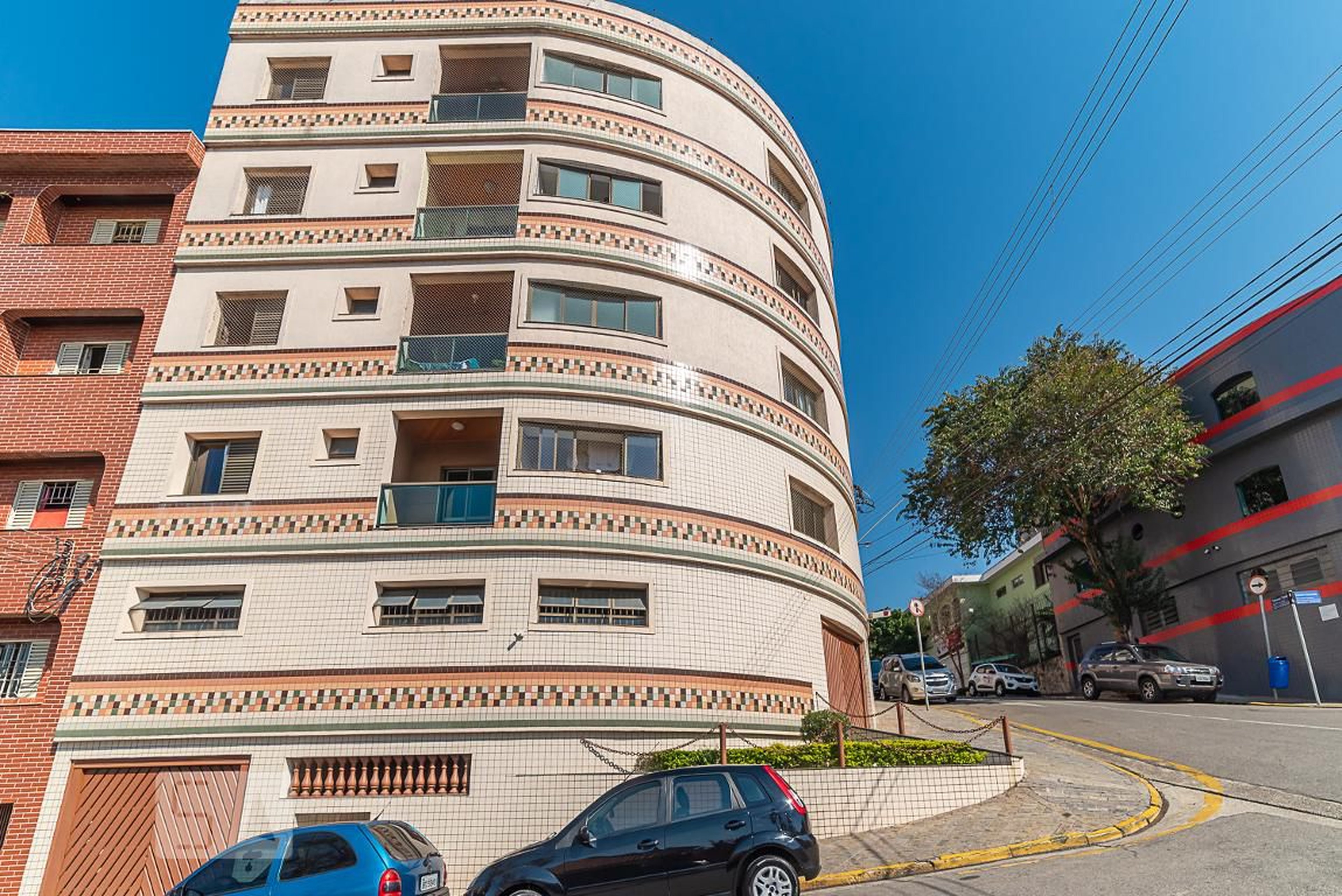 Fachada do Prédio Residencial Maria Fim Donda