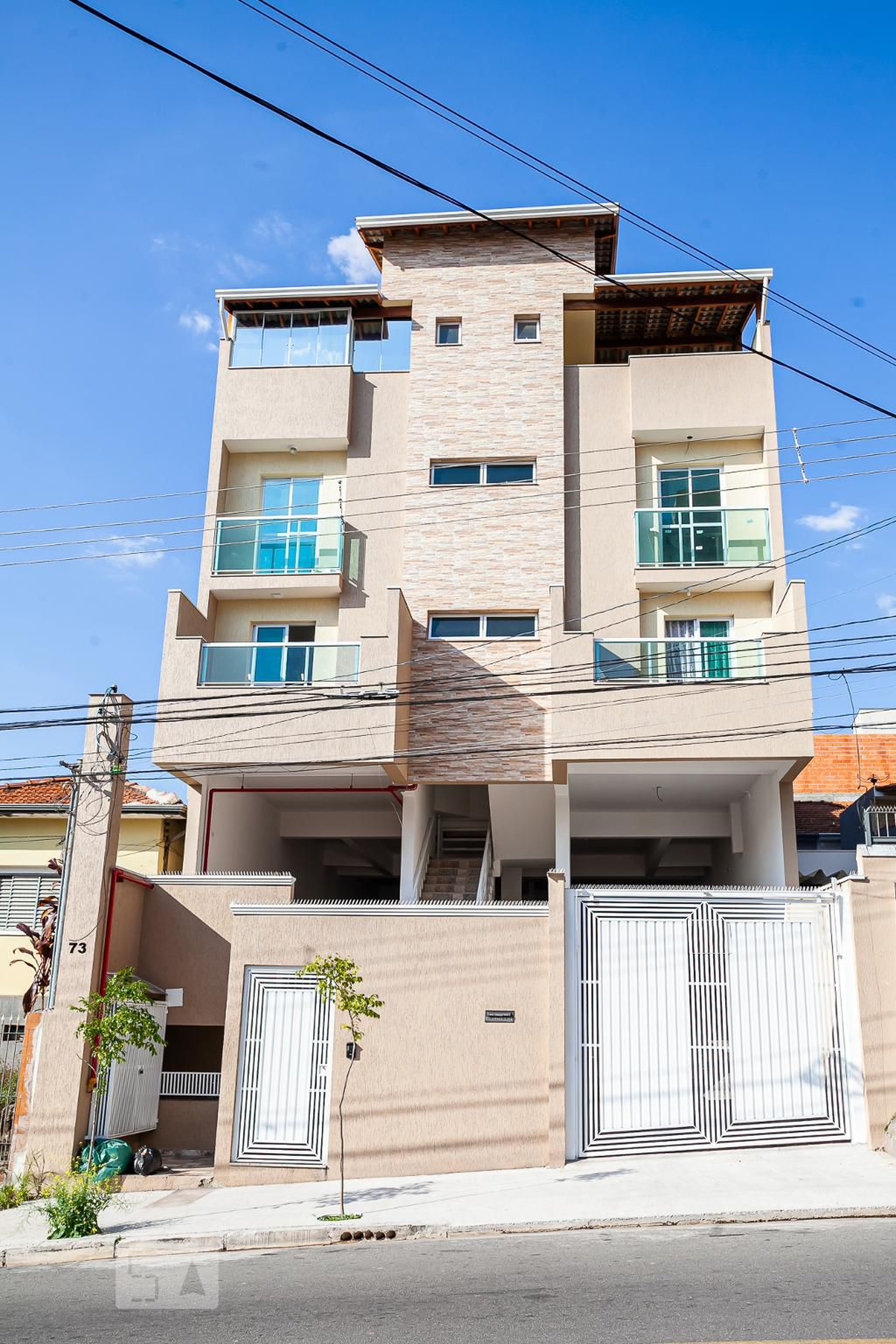Fachada Condomínio em Rua Cotoxó, 67