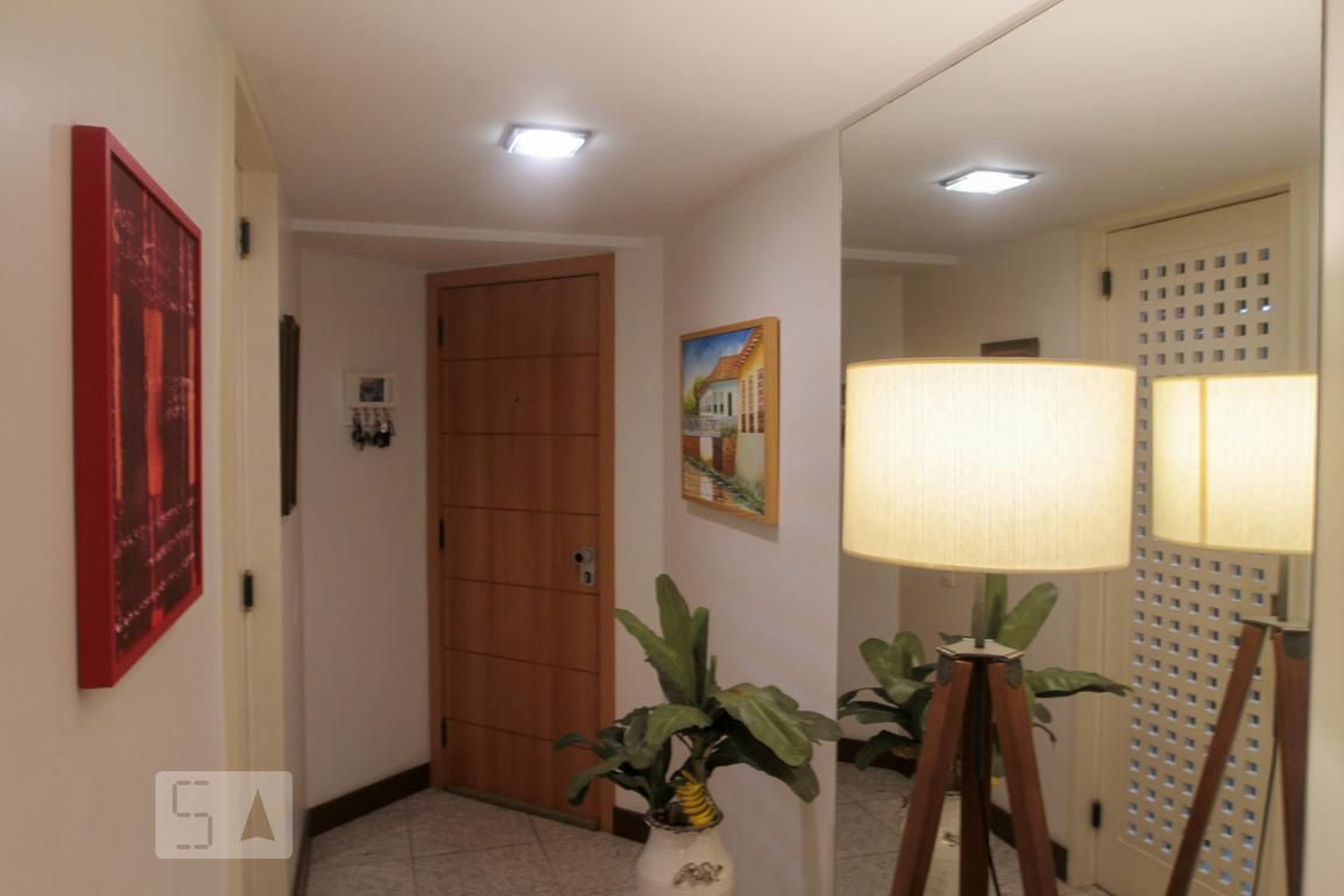 Hall de Entrada - Edificio Guilhermina Butler Service ? Rua Rainha