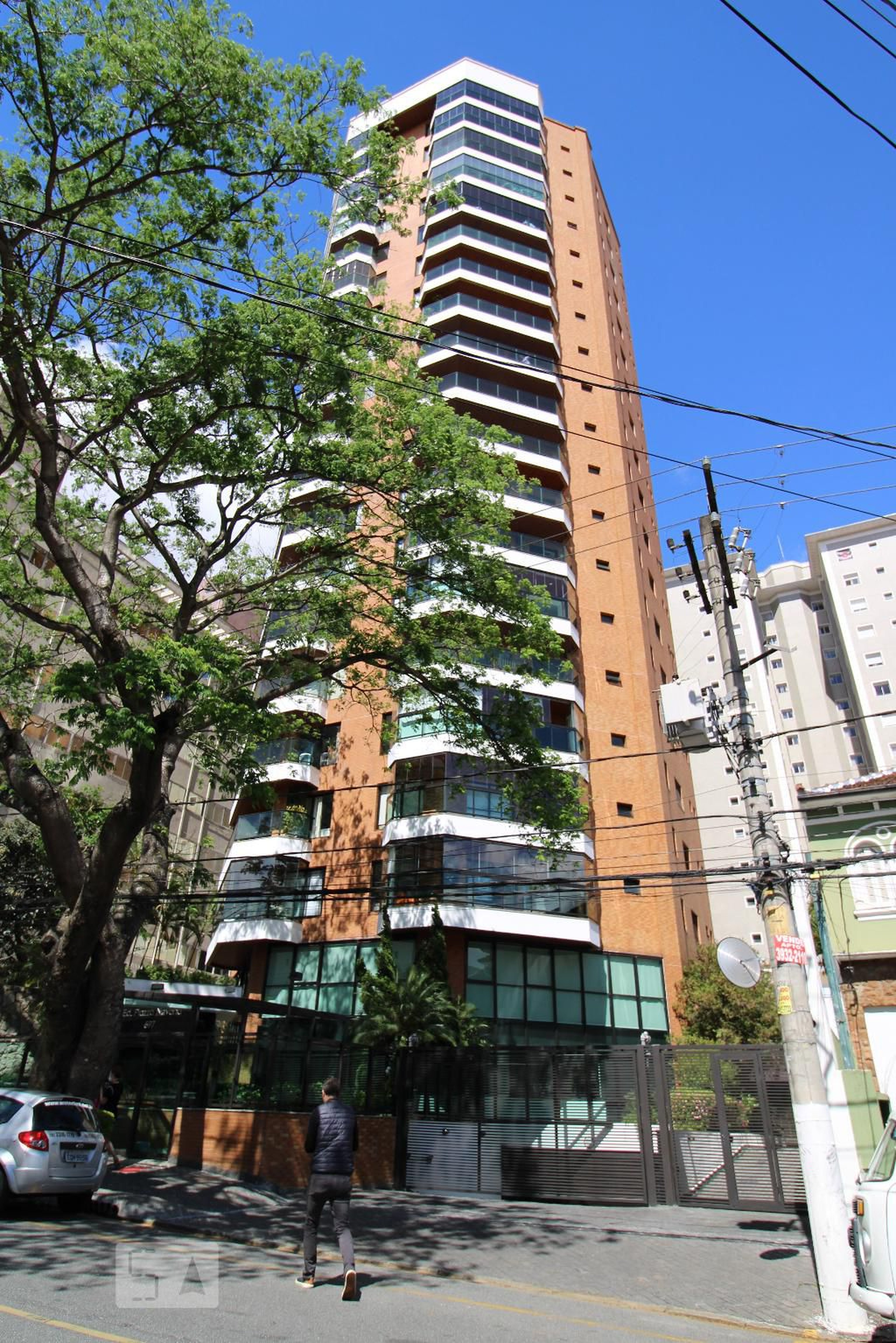 Fachada do prédio Condomínio Piazza Navona