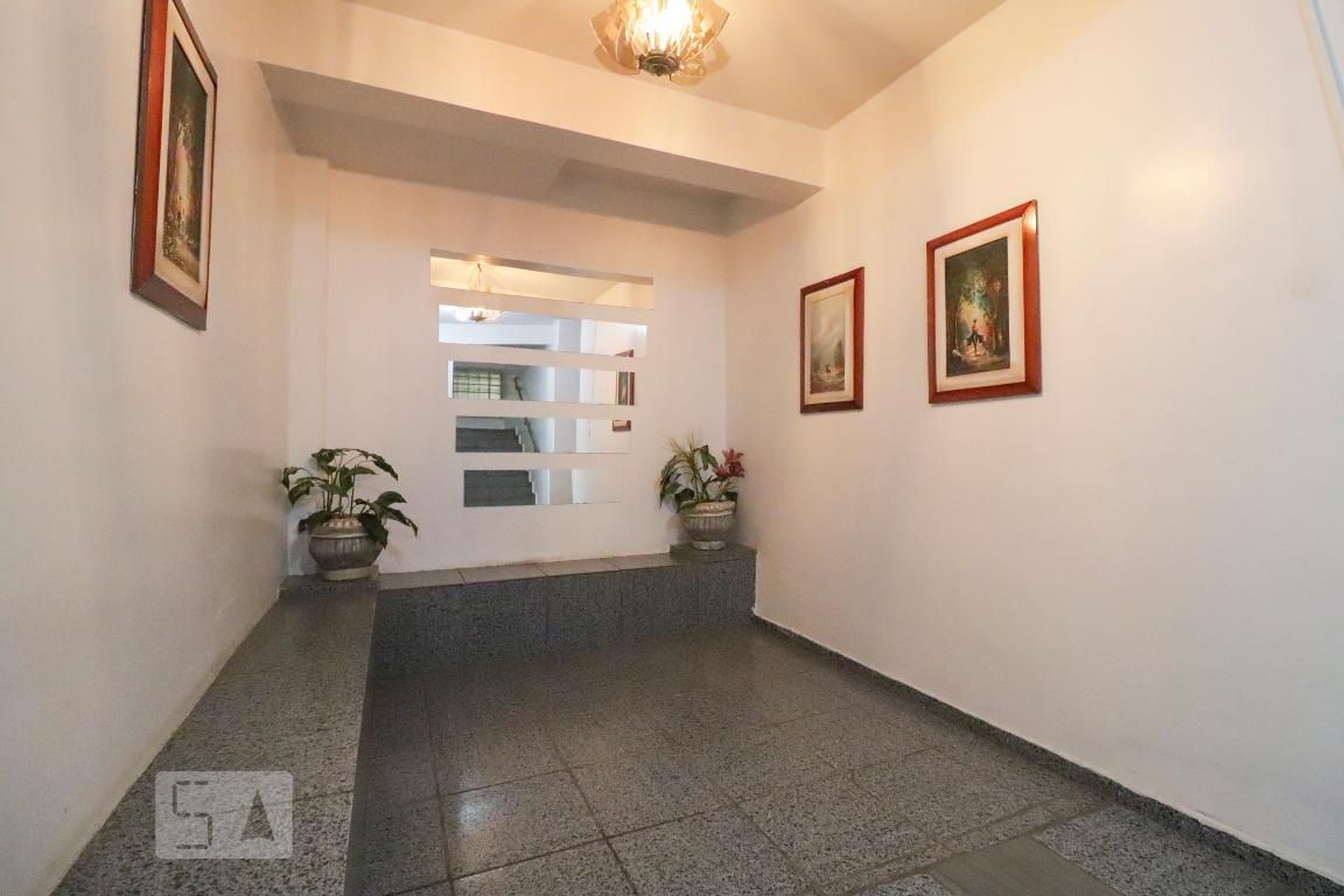 Hall de entrada - Edidicio Eleuza