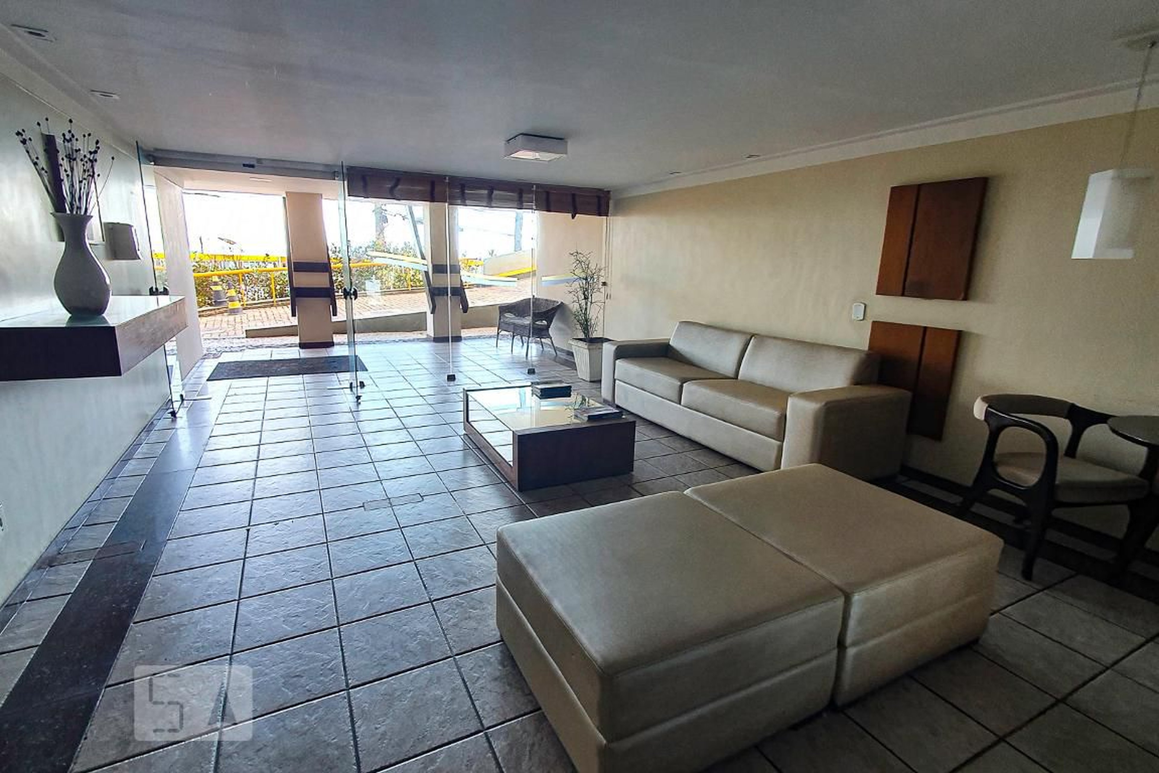 Área comum - Mares de Ondina