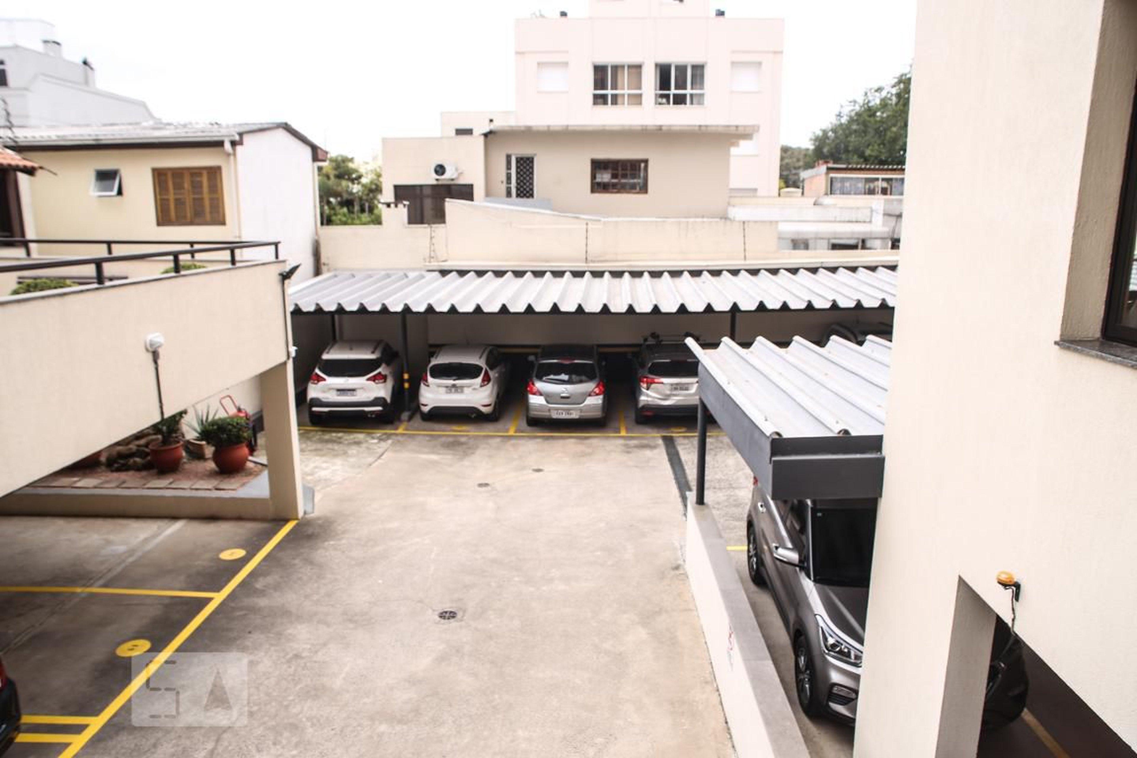 Estacionamento - Latour