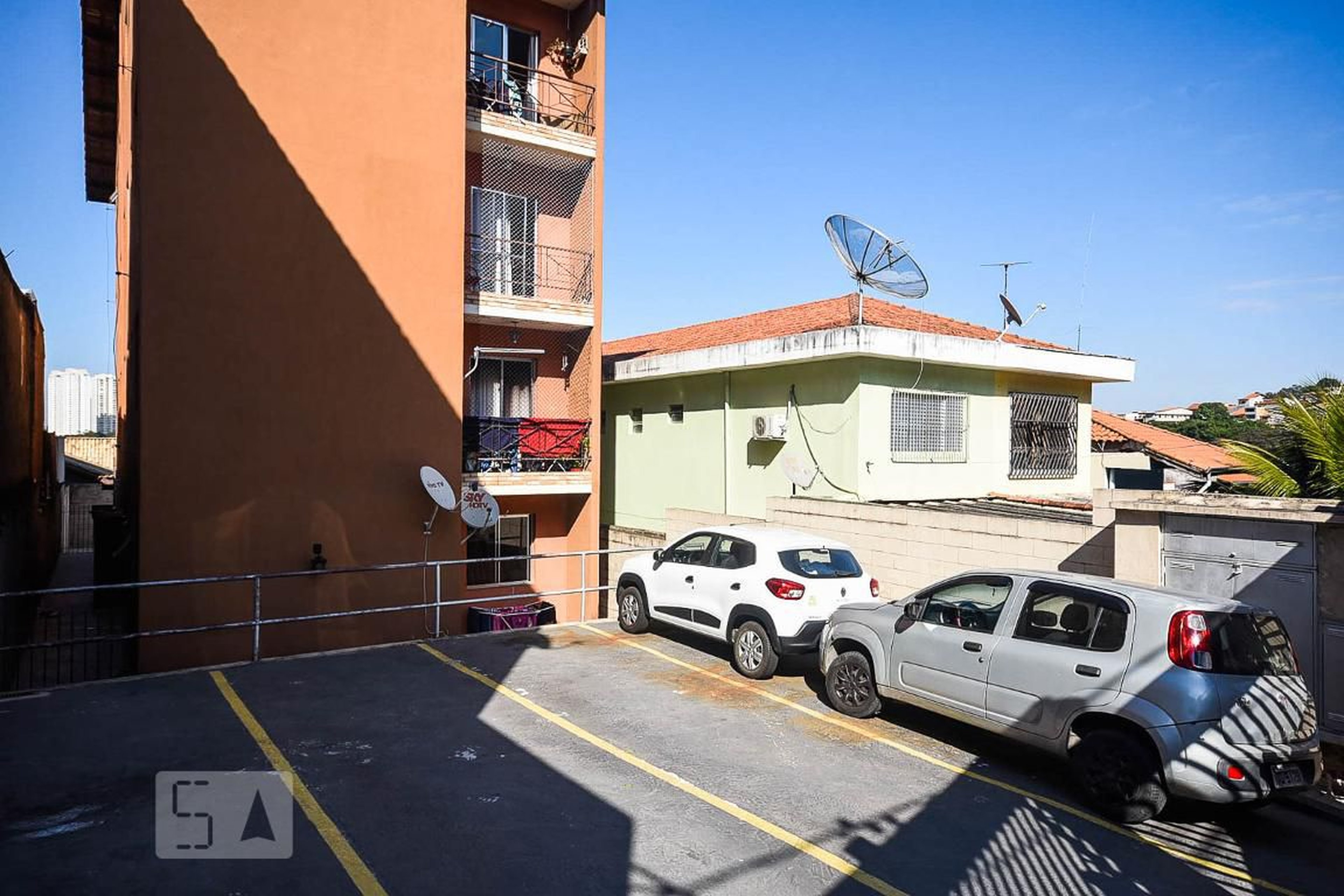 Estacionamento - Residencial Africa