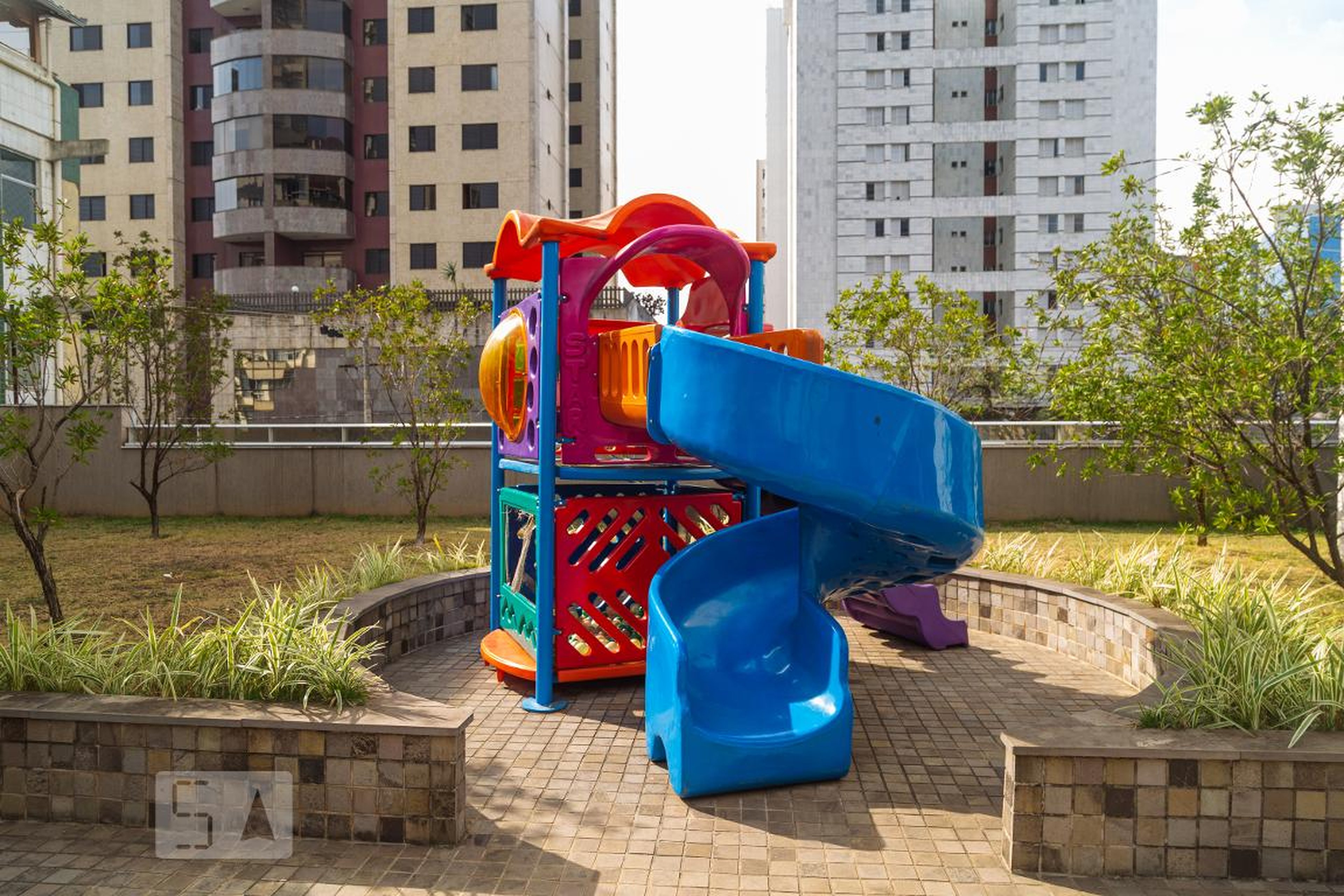 Playground - Edifício Lourdes Newstyle
