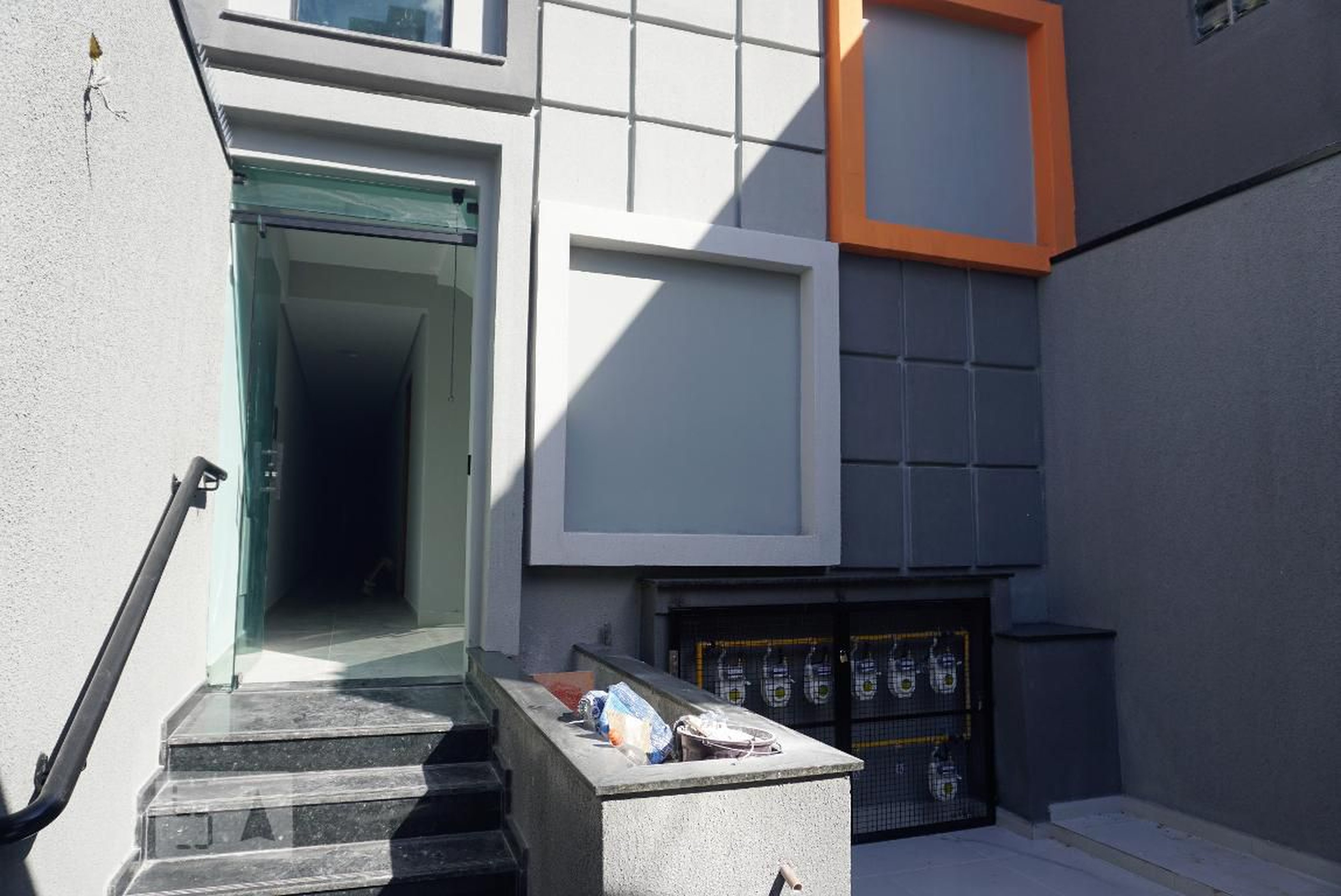 Entrada do Prédio - Residencial Metrô Ville