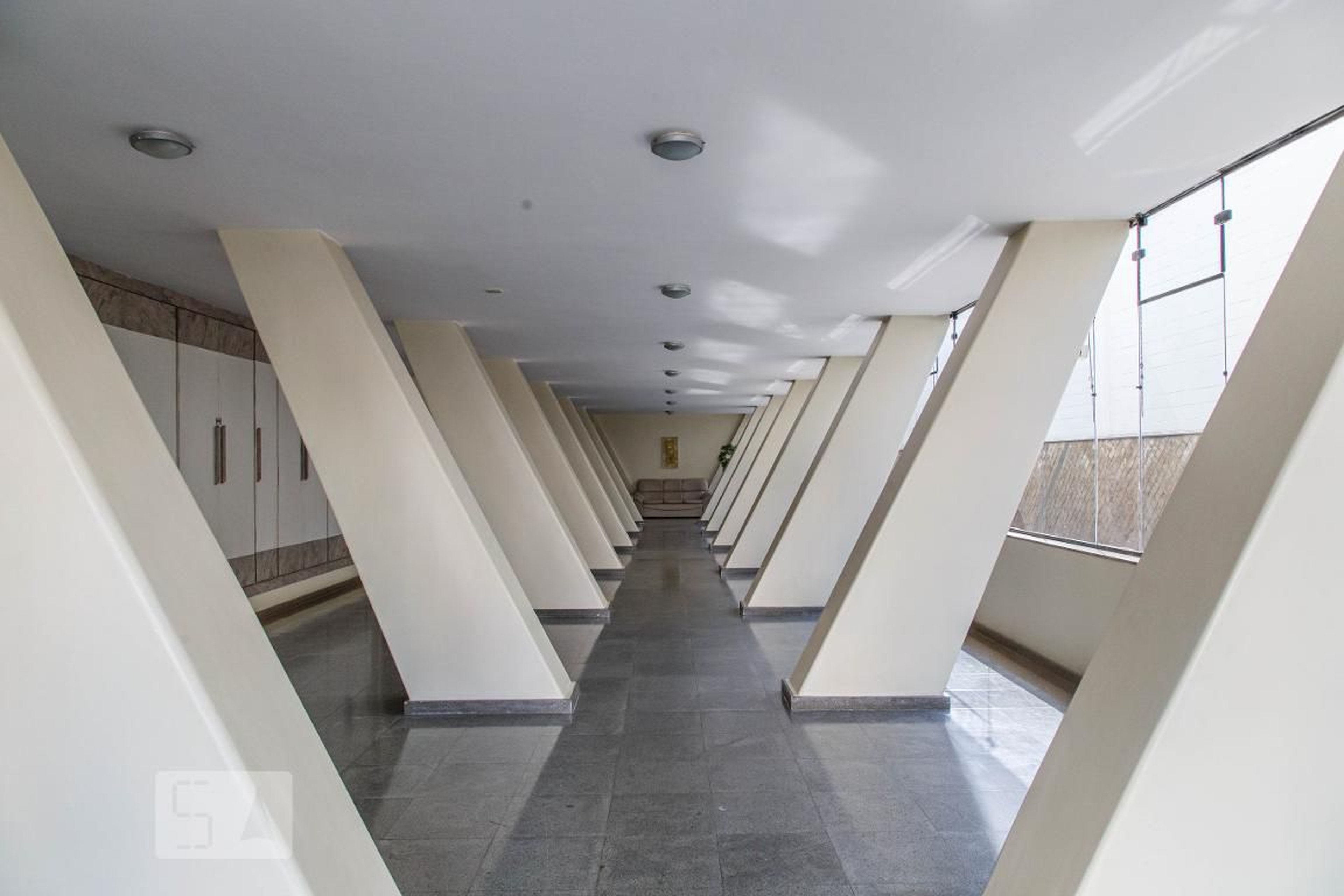 Hall de Entrada - Violeta