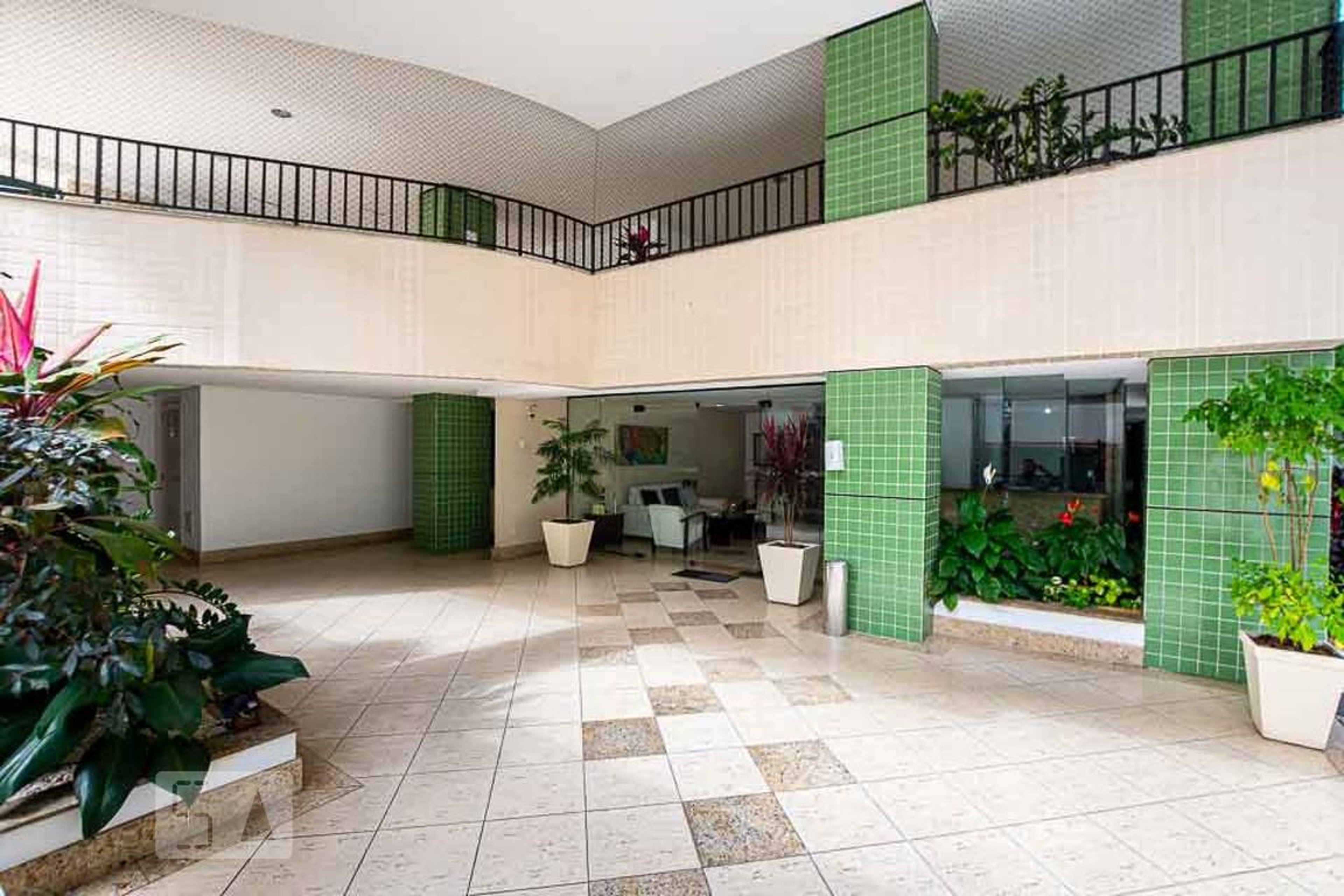 Entrada - Edifício Château Du Chambord