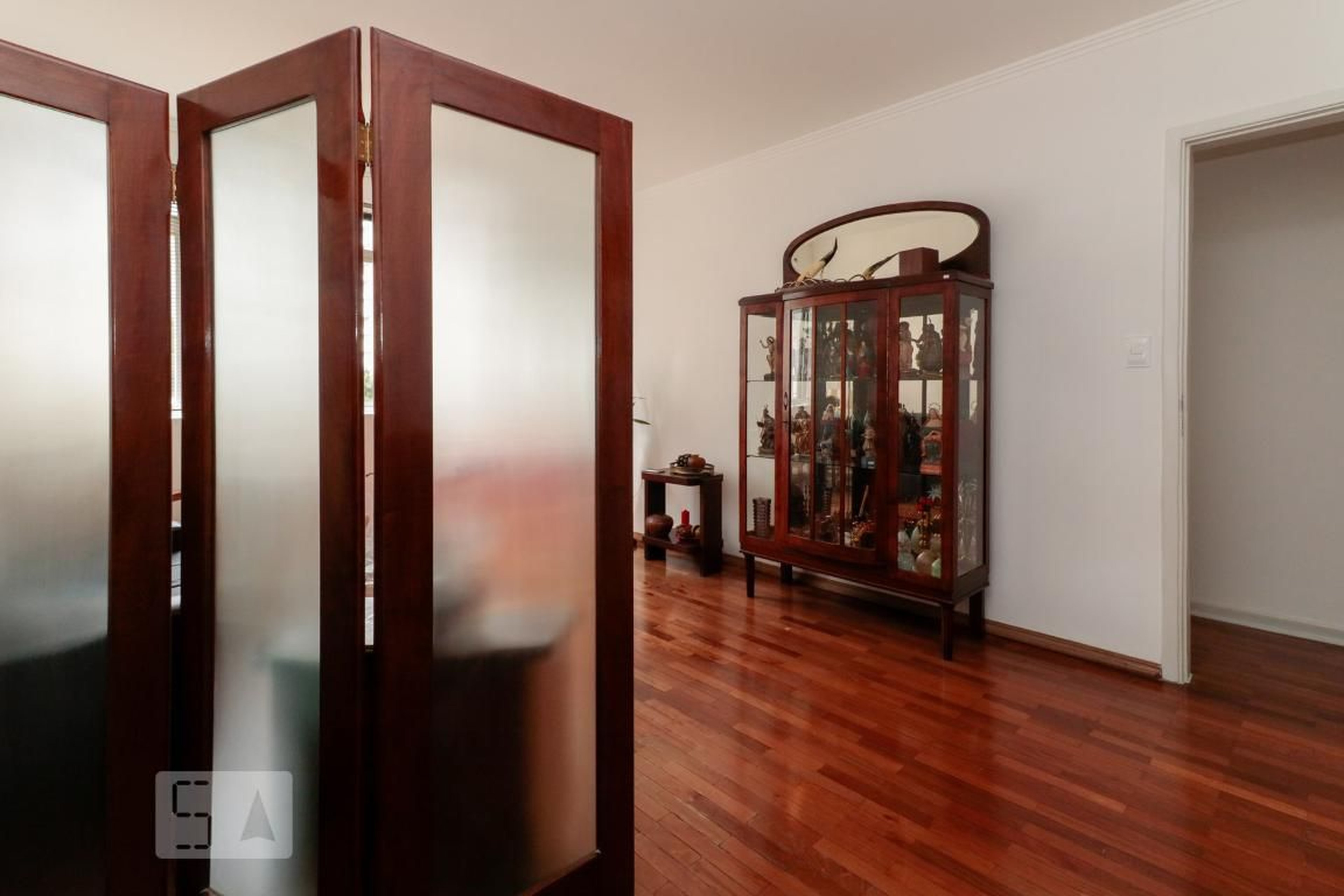 Entrada - Alcino Braga