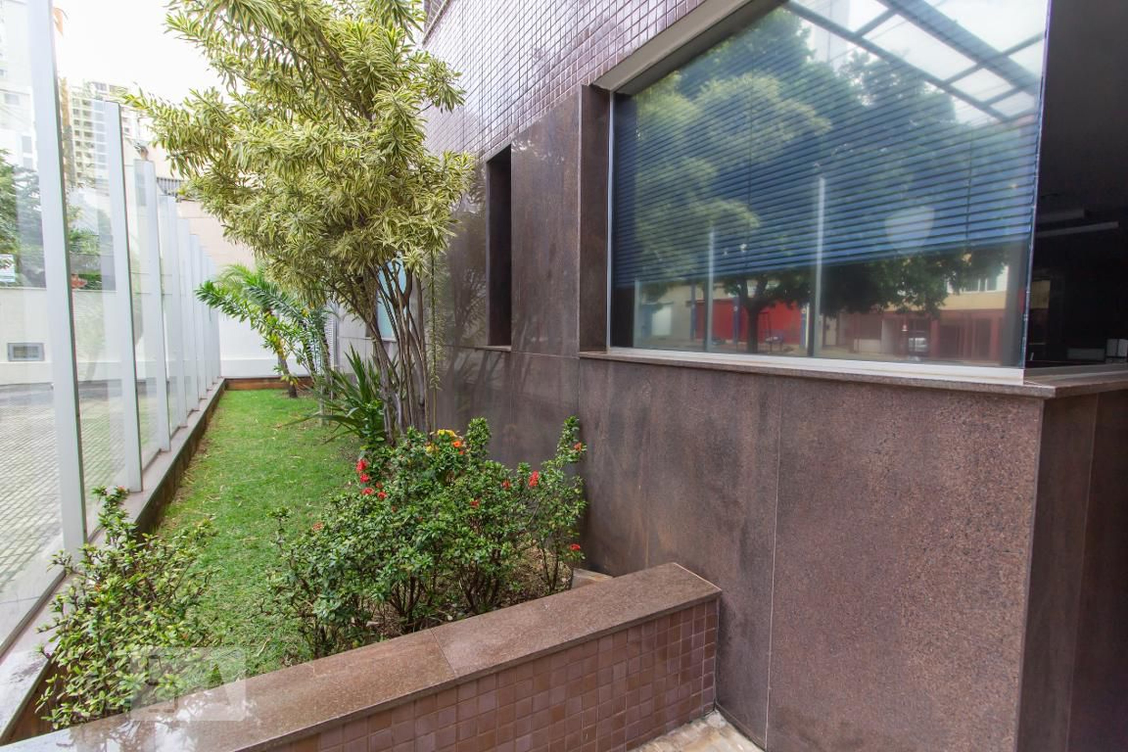 Área Externa - Edifício Deauville