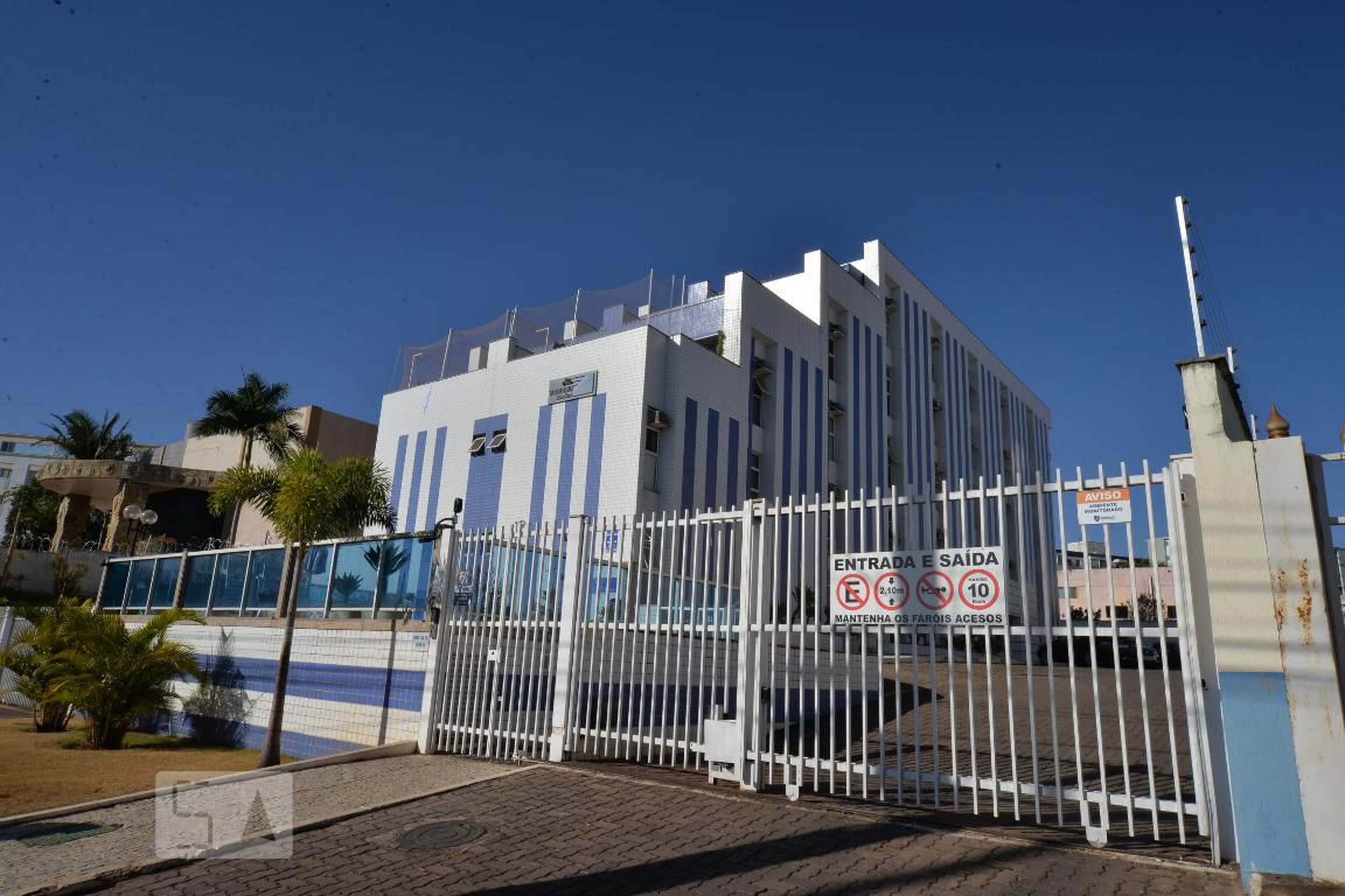 Fachada Condomínio em Ca 9 Lote 10, Bloco J