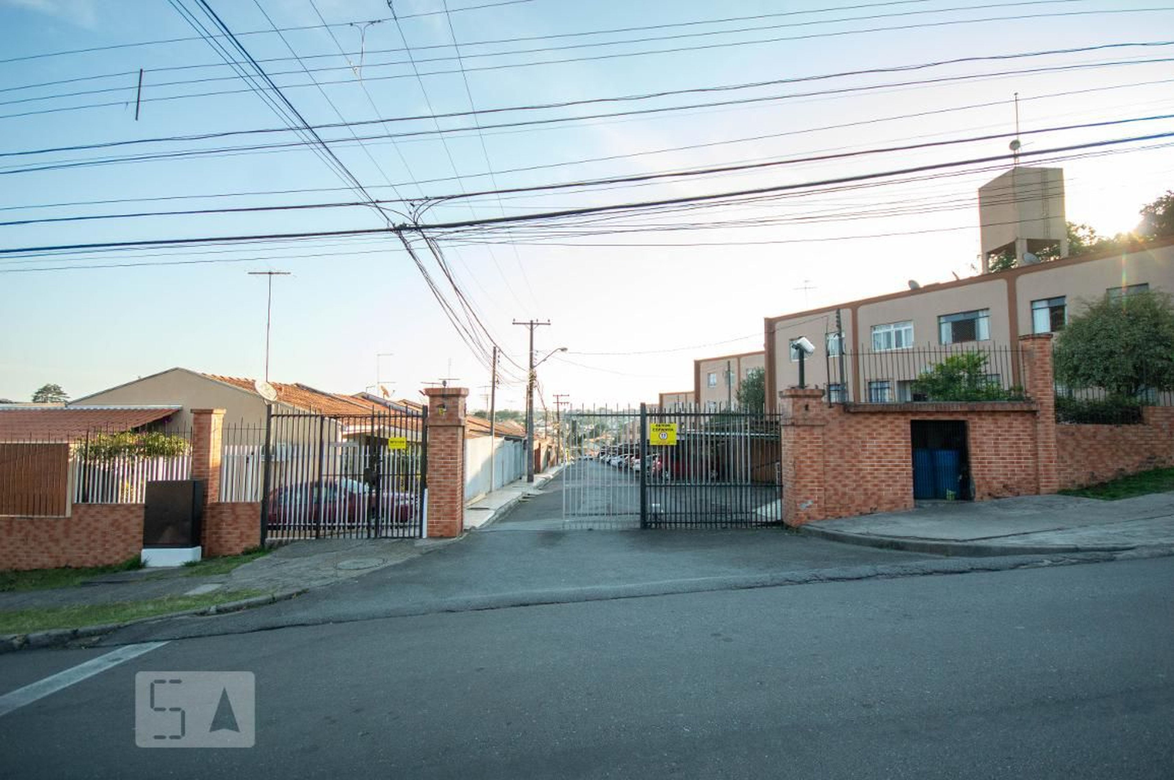 Fachada do Condomínio Condomínio Jardim Nova Europa