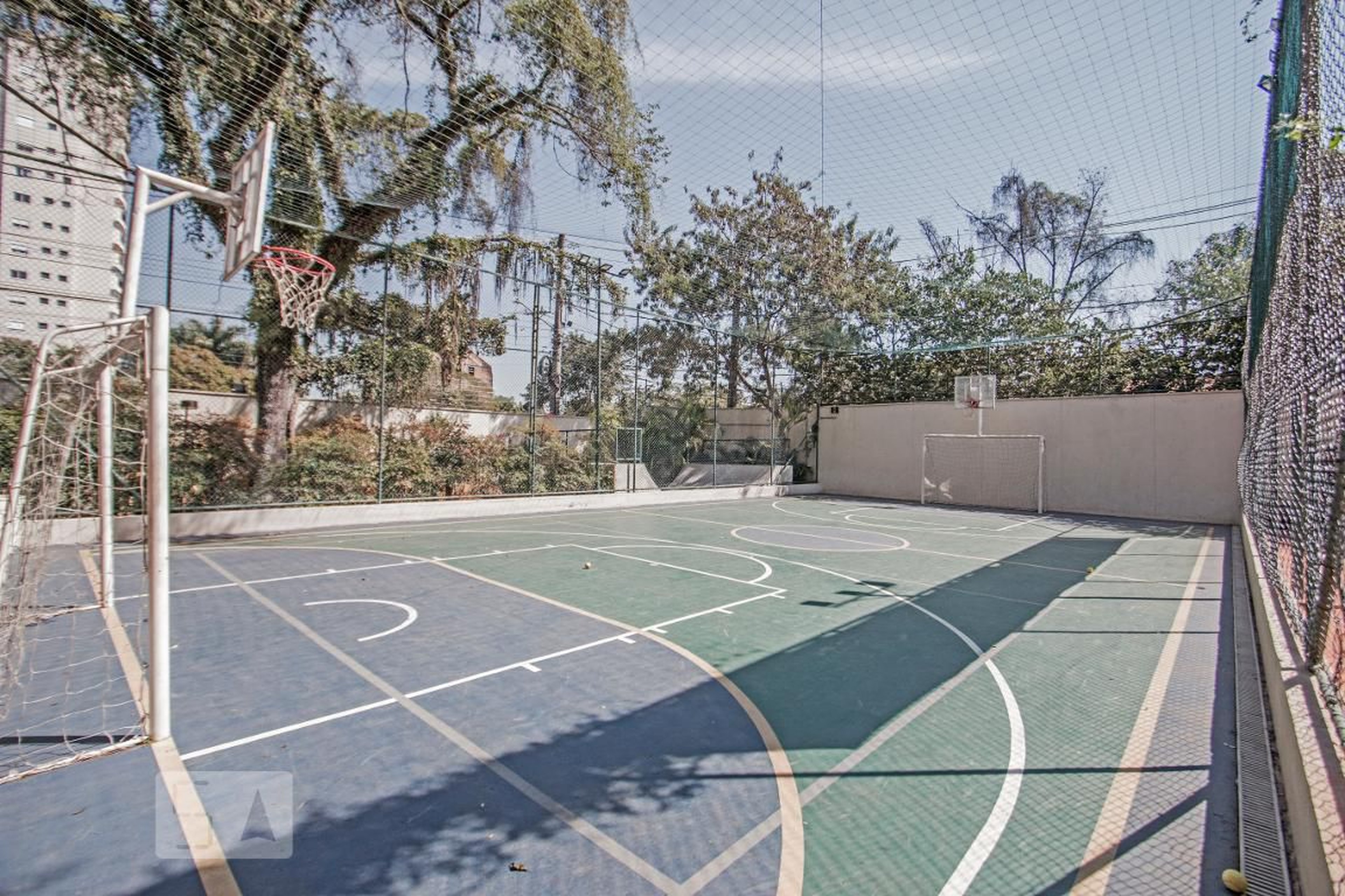 Quadra Esportiva - Les Jardins