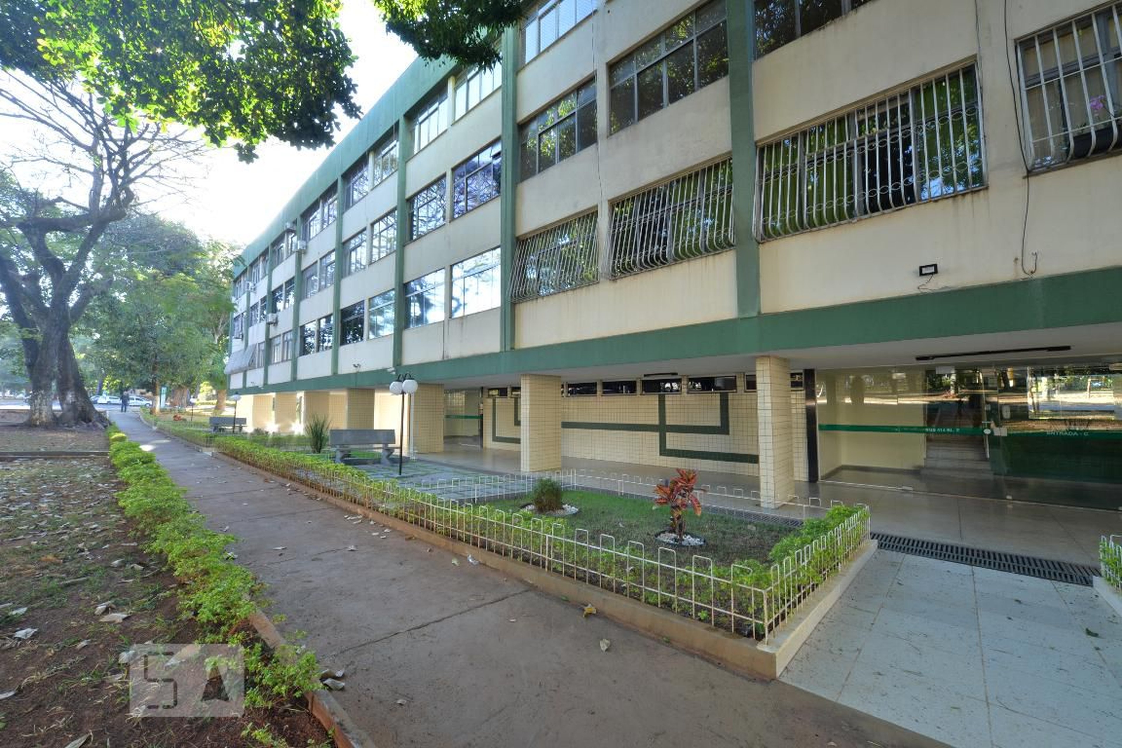 Fachada Condomínio em Sqs 414 Bloco E, 204