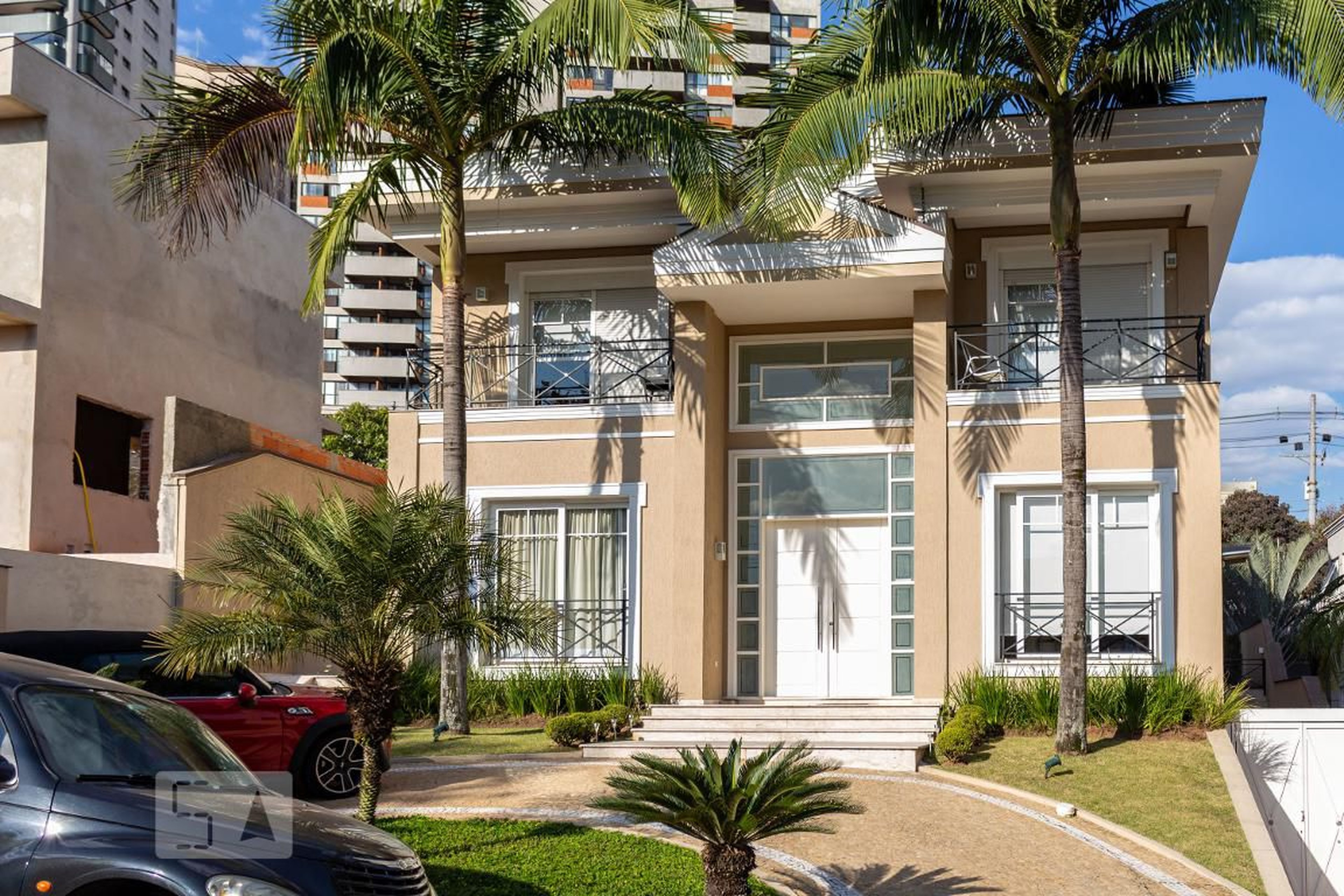 Fachada Condomínio em Alameda Guatemala, 215