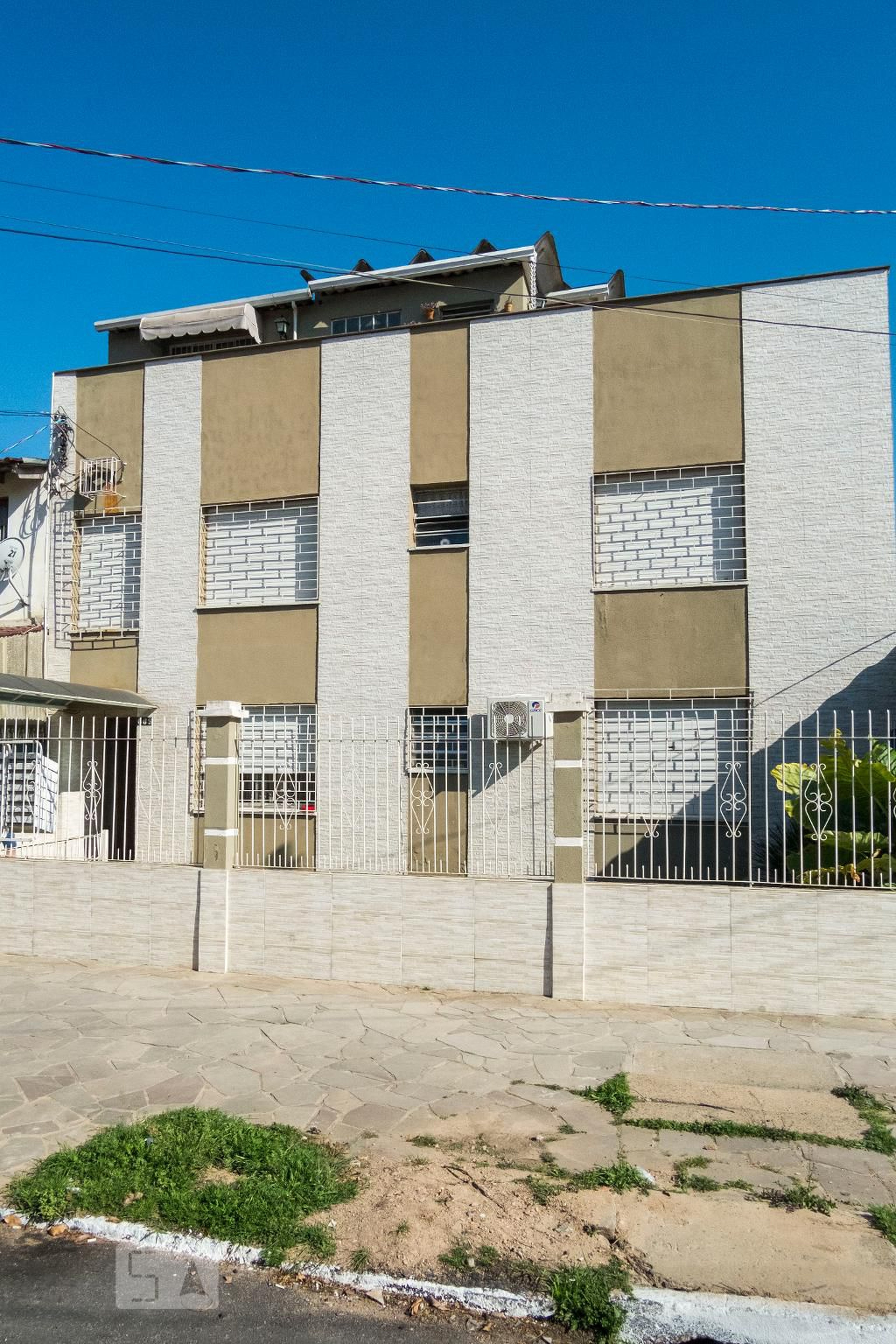 Fachada Condomínio em Rua Upamaroti, 609