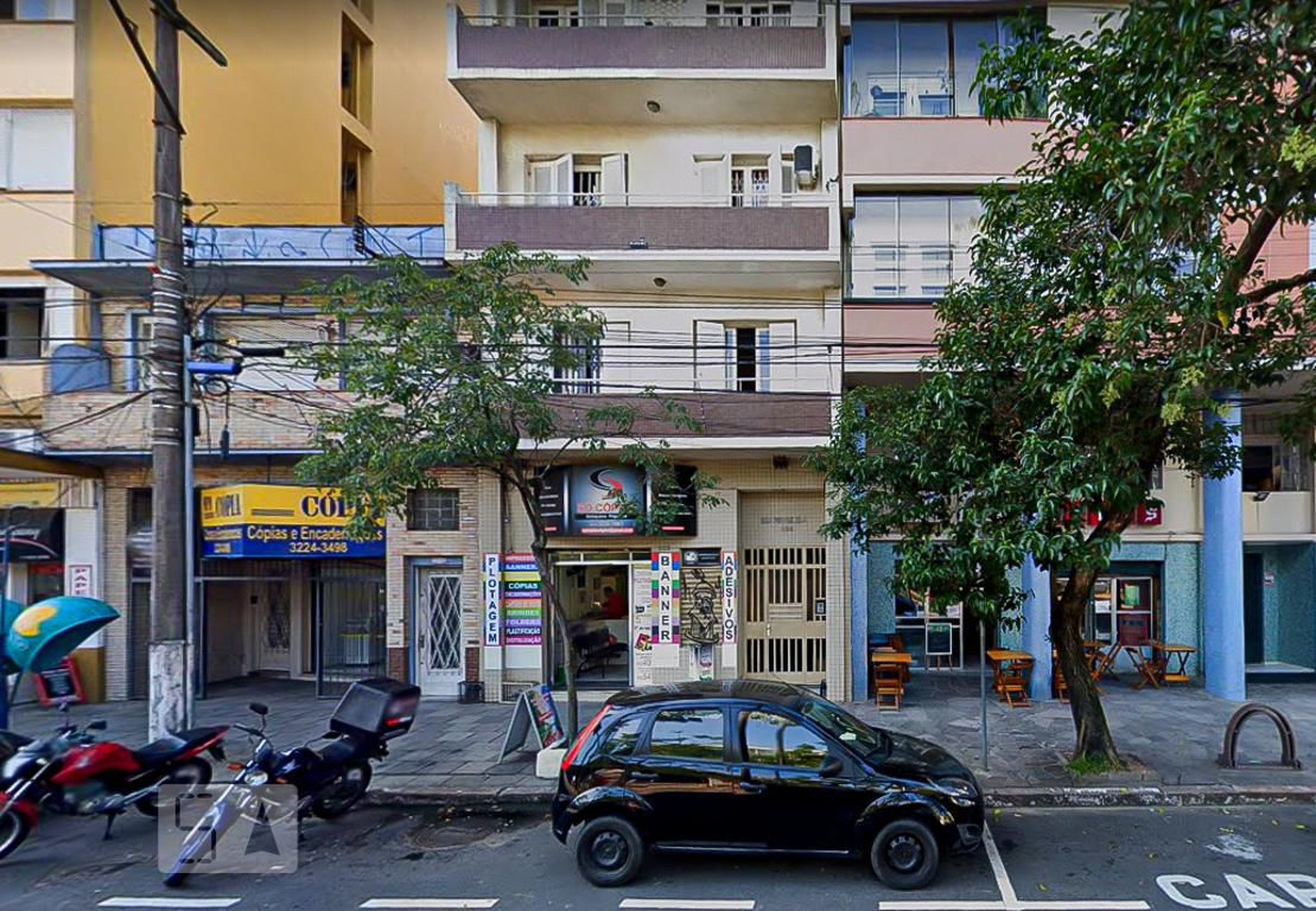 Fachada do Prédio Condomínio em Avenida Osvaldo Aranha, 224