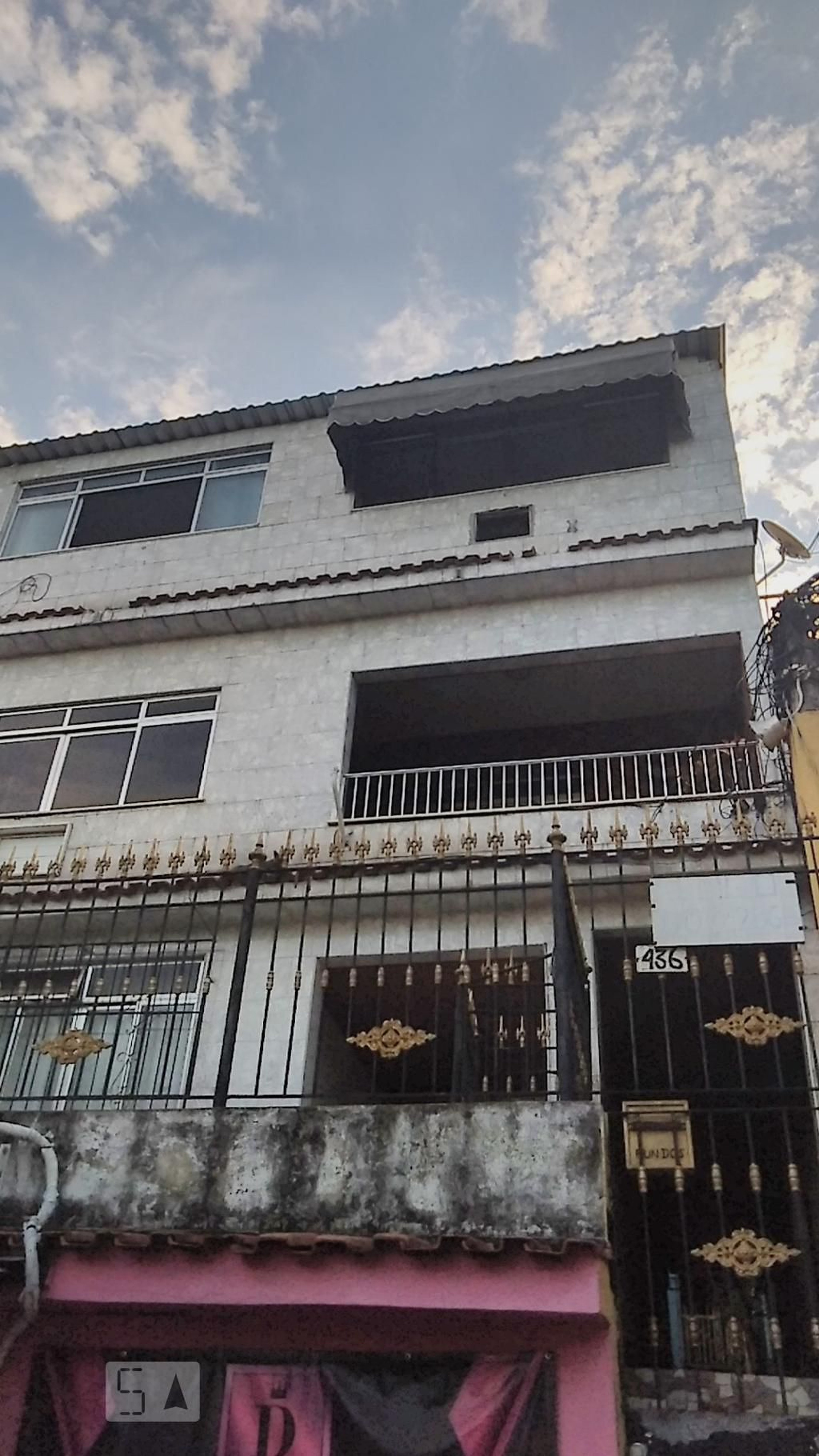 Fachada Condomínio em Rua Tenente Palestrina, 436